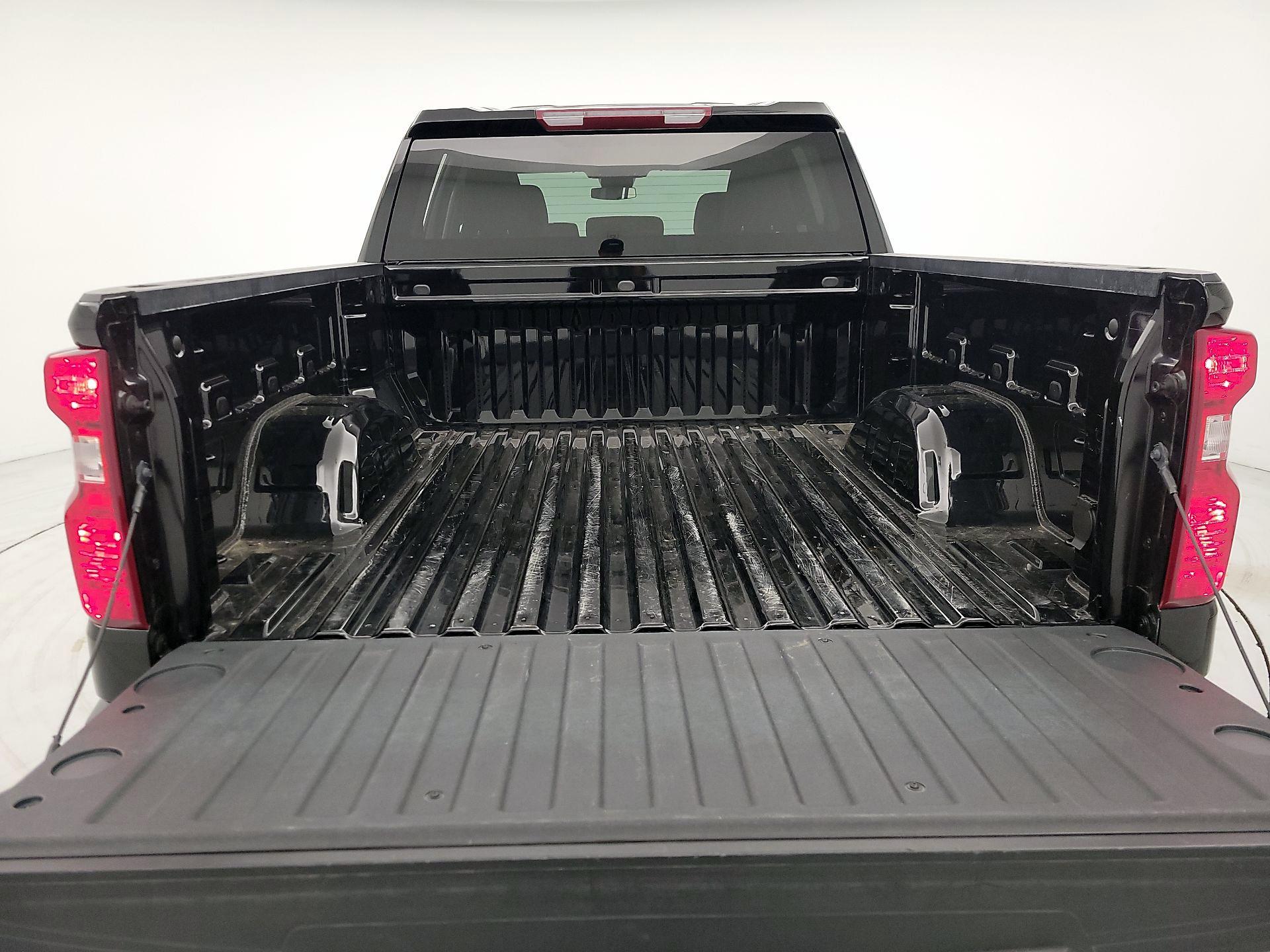 Thumbnail: 2024 Chevrolet Silverado 1500 - 20