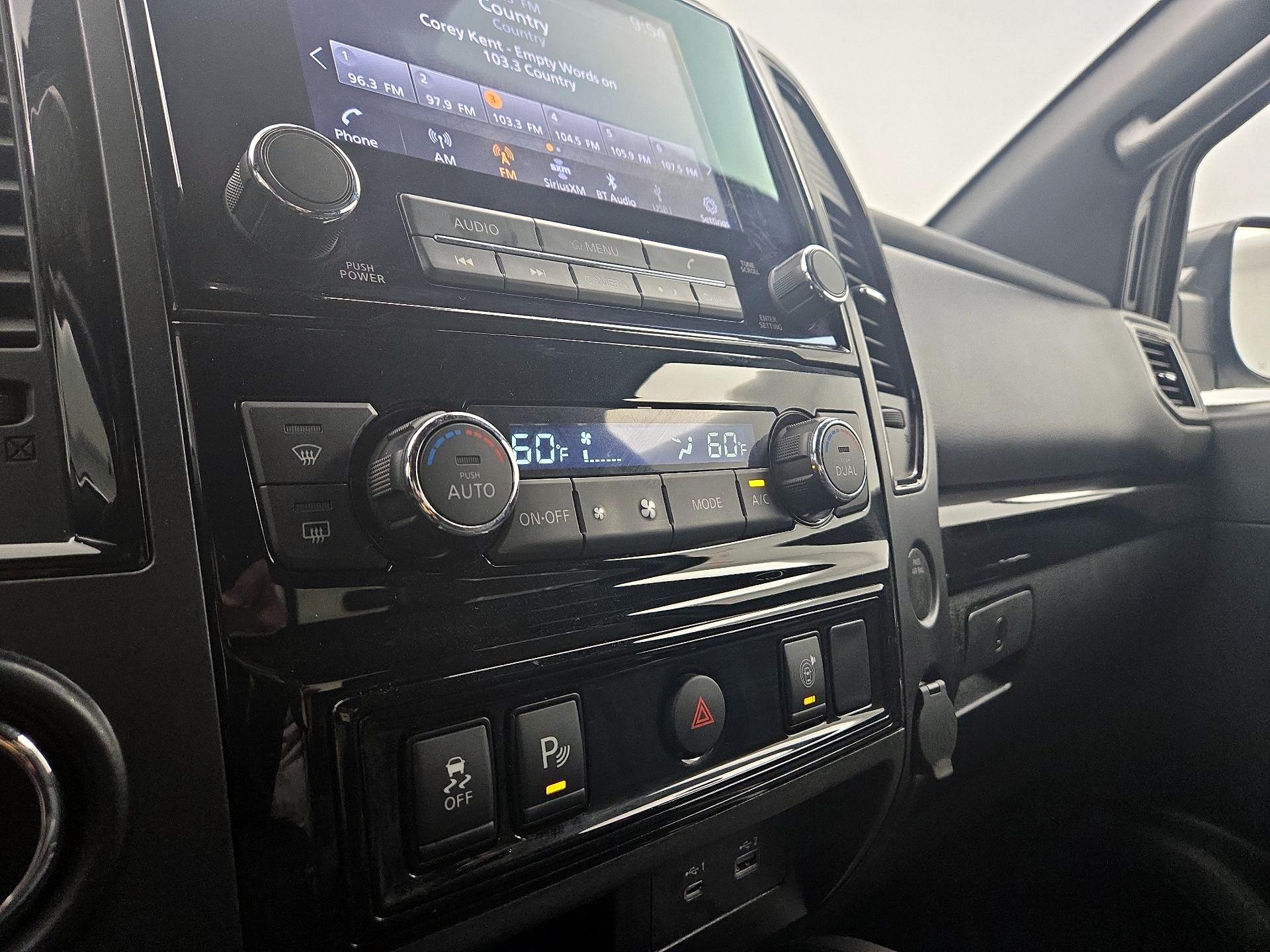 Thumbnail: 2024 Nissan Titan - 16