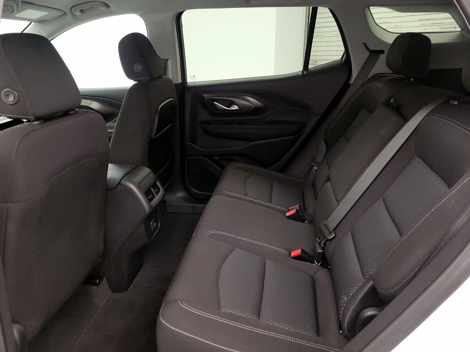 Thumbnail: 2022 GMC Terrain - 19