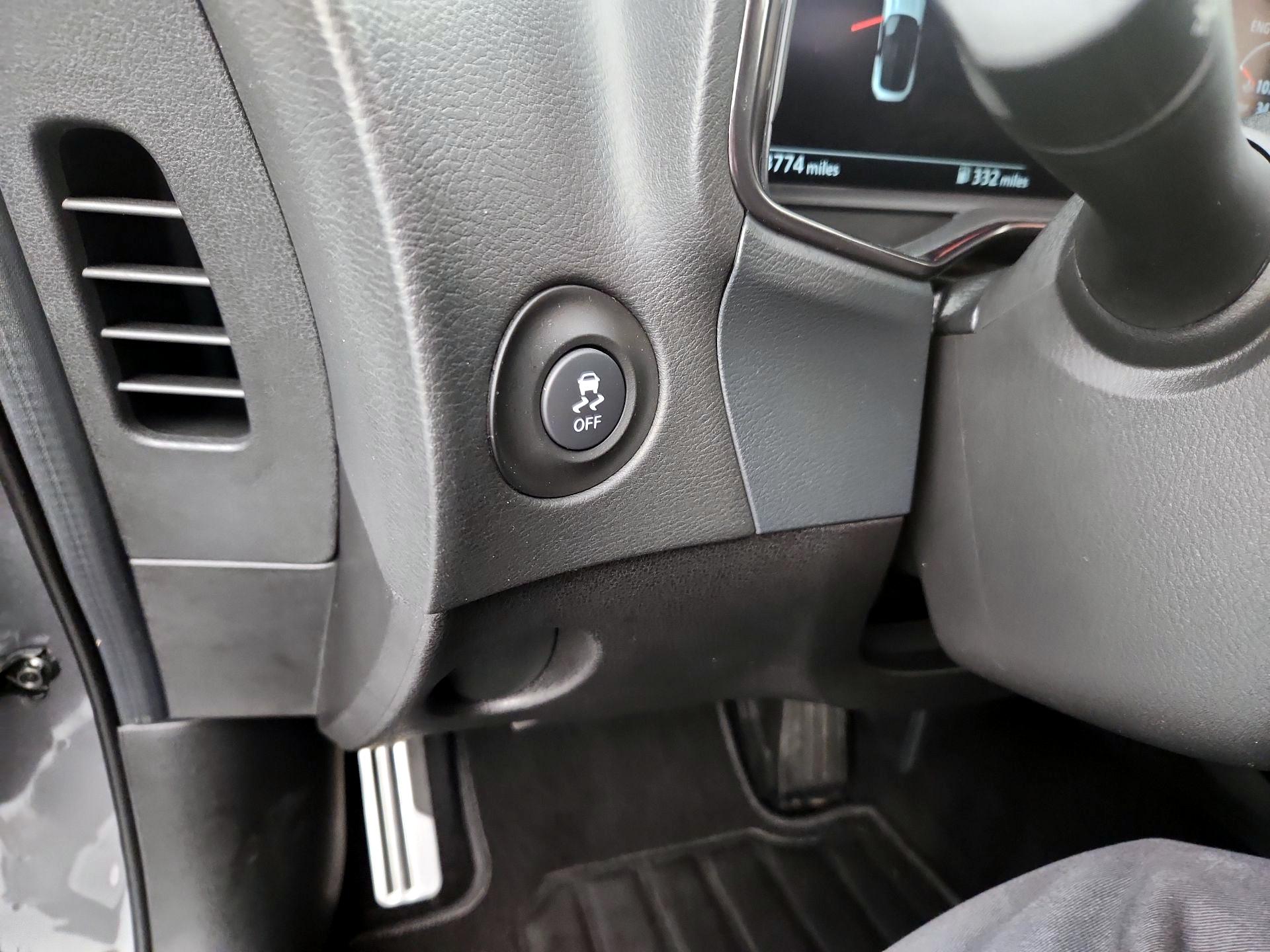 Thumbnail: 2024 Nissan Z - 13