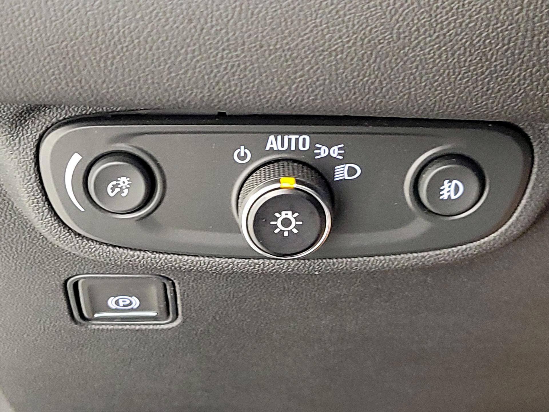 Thumbnail: 2023 GMC Terrain - 13