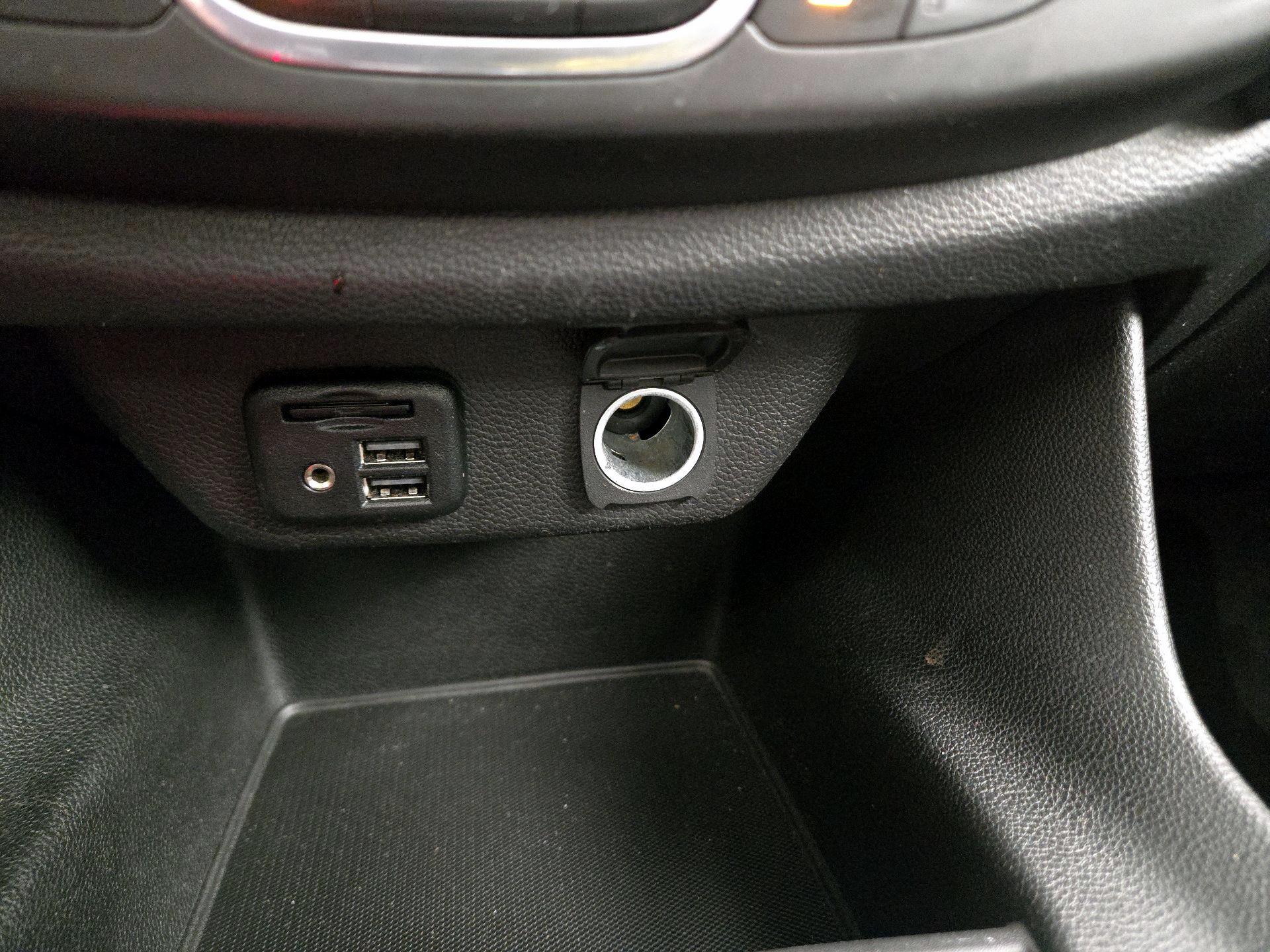 Thumbnail: 2020 Chevrolet Traverse - 18