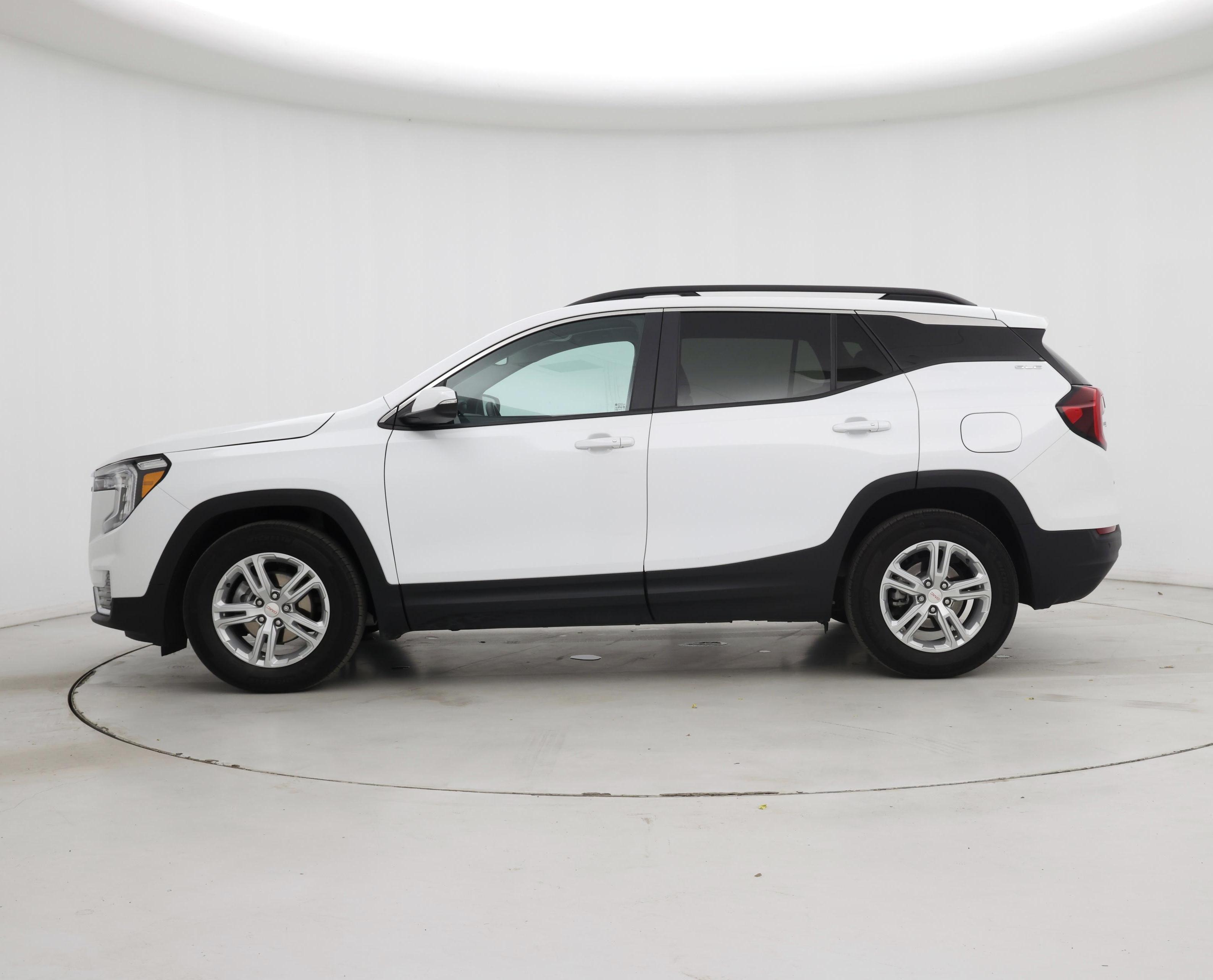 Thumbnail: 2024 GMC Terrain - 3