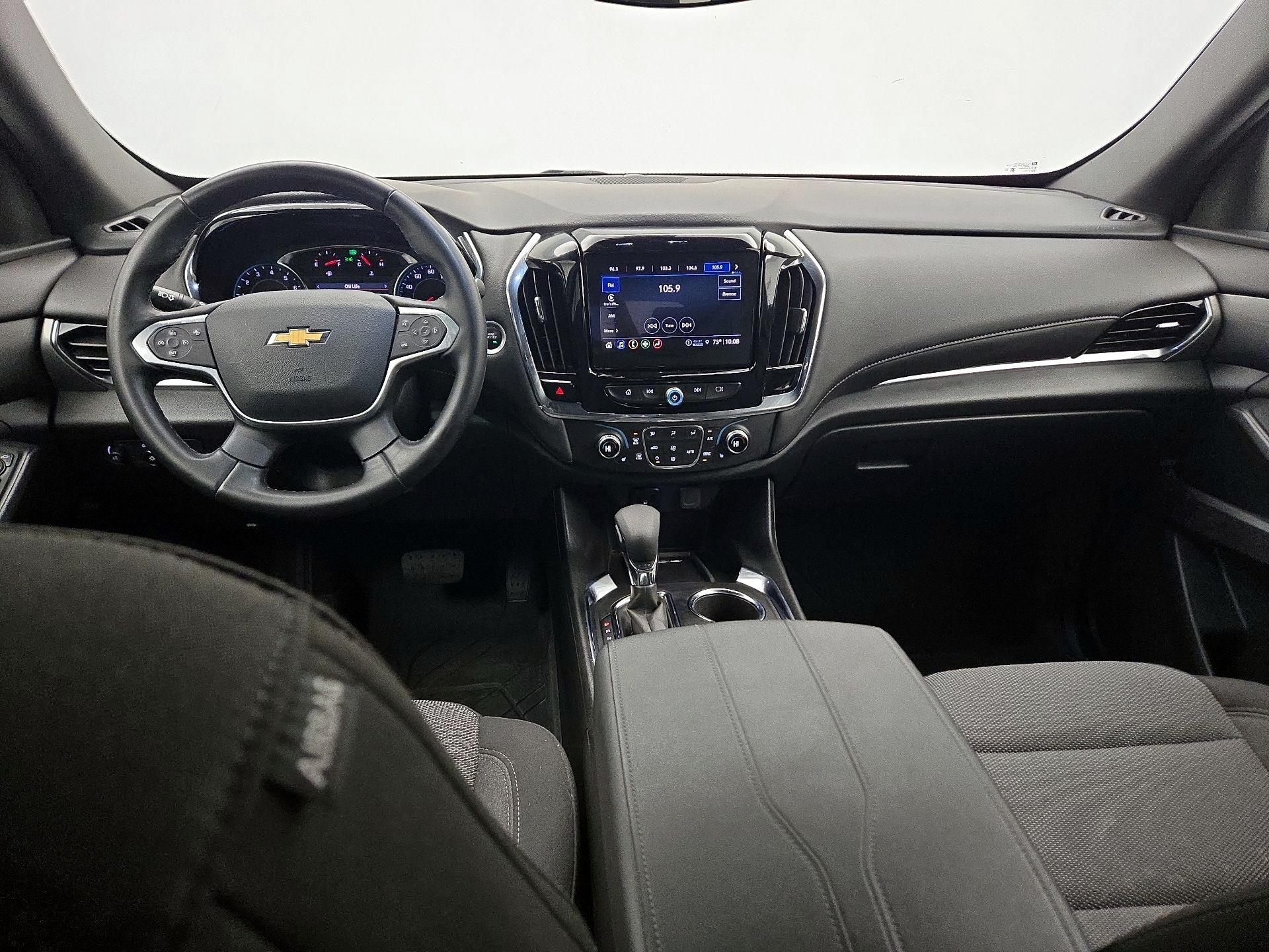 Thumbnail: 2023 Chevrolet Traverse - 9