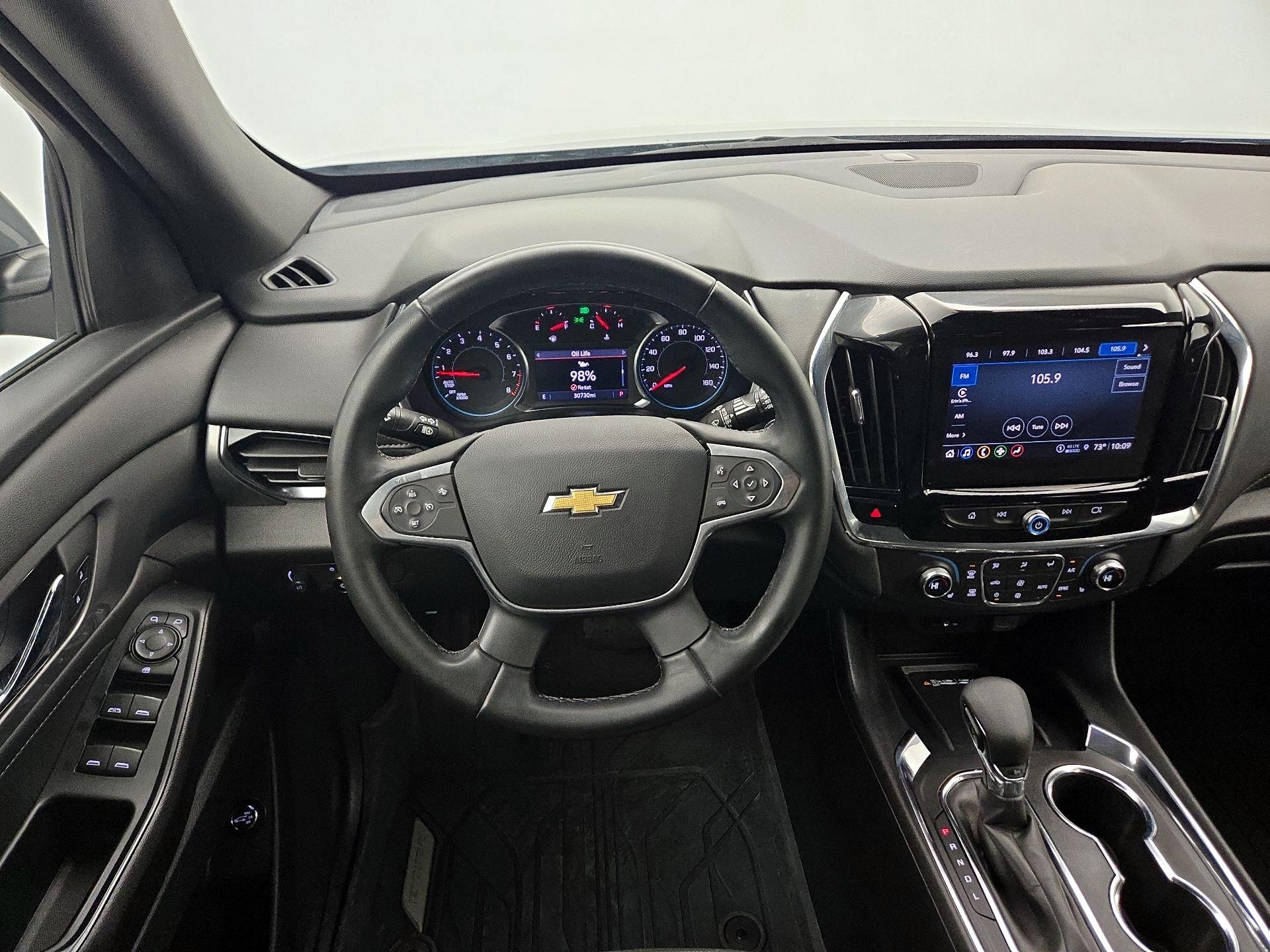 Thumbnail: 2023 Chevrolet Traverse - 10