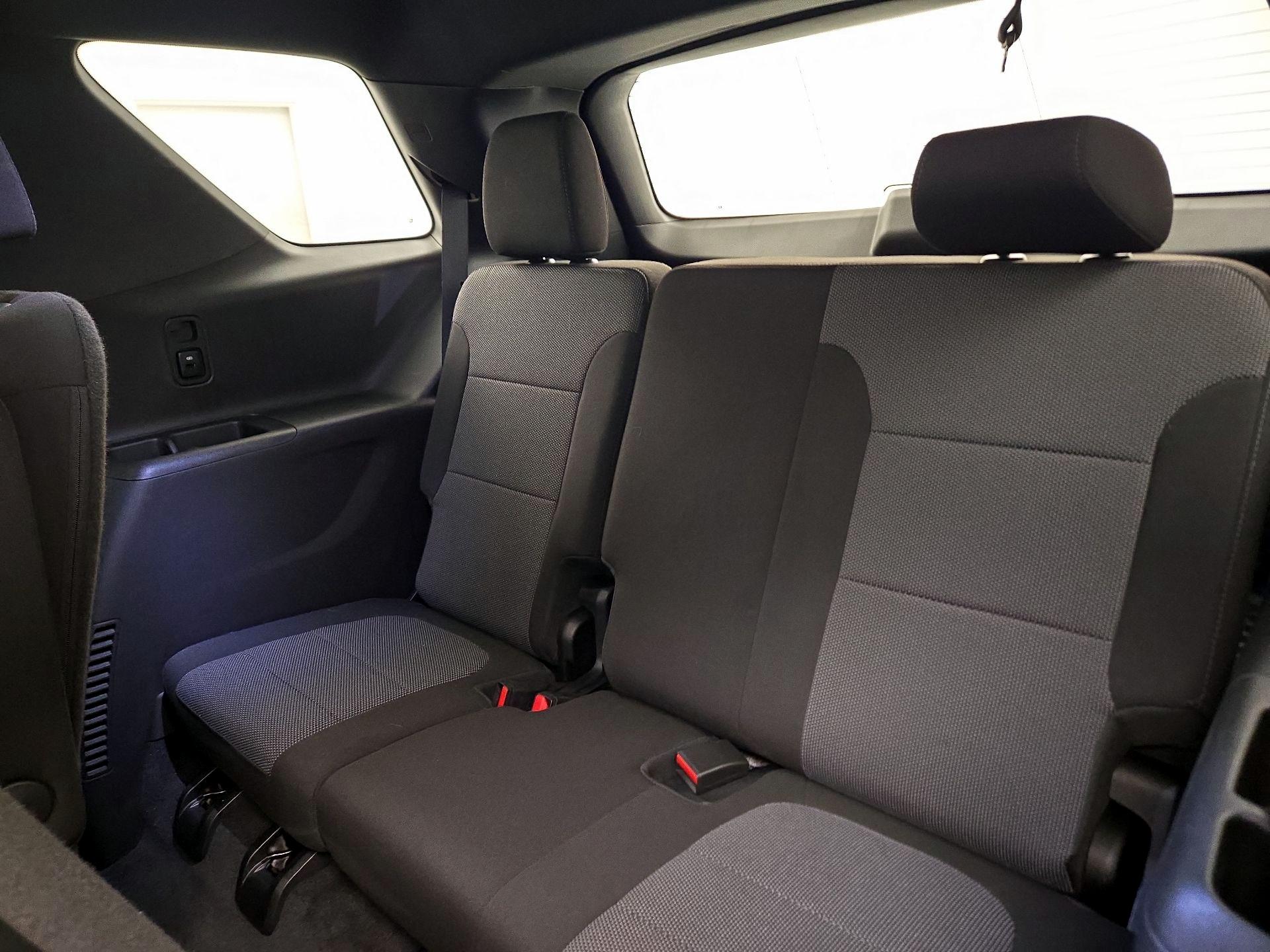 Thumbnail: 2023 Chevrolet Traverse - 20