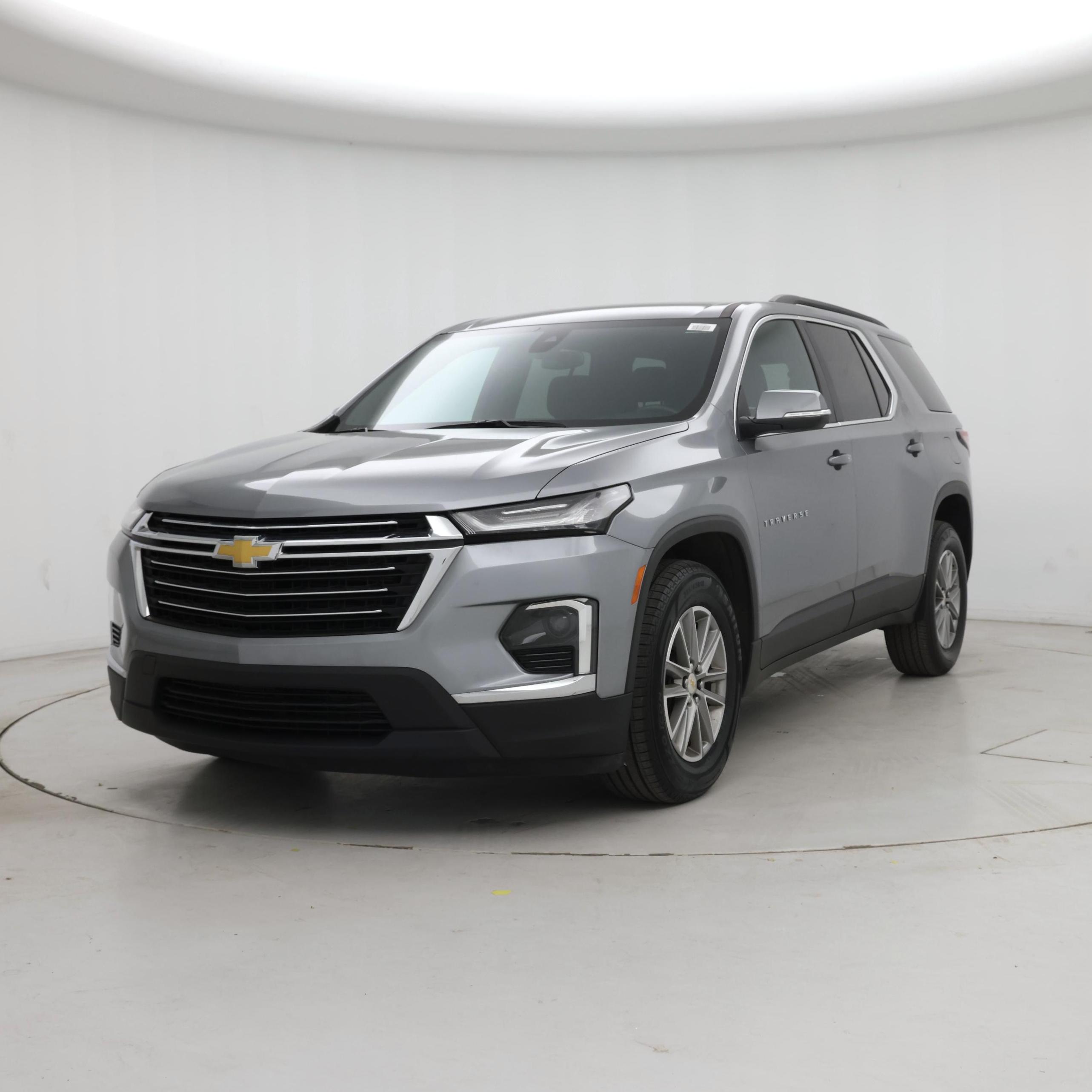 Thumbnail: 2023 Chevrolet Traverse - 4