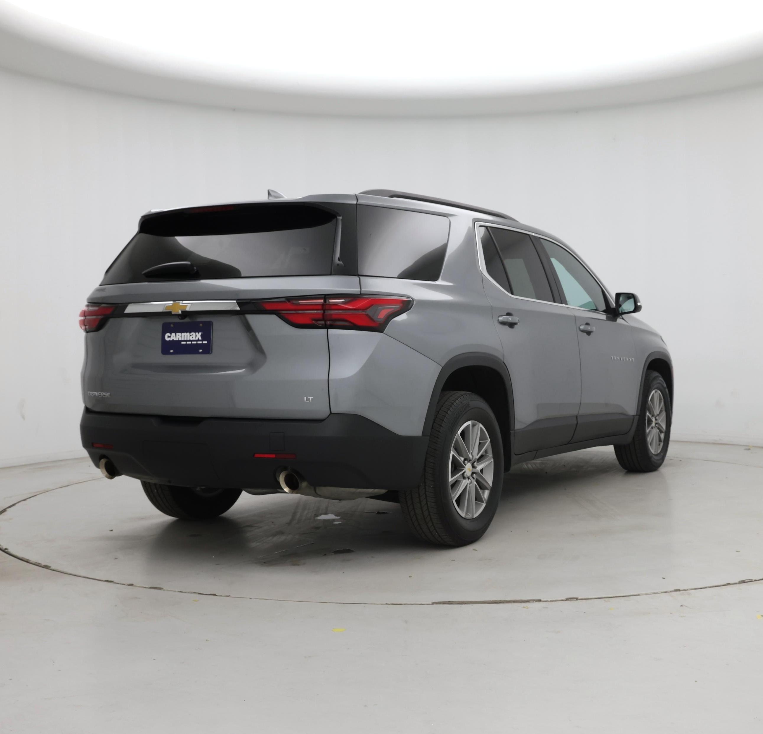 Thumbnail: 2023 Chevrolet Traverse - 8