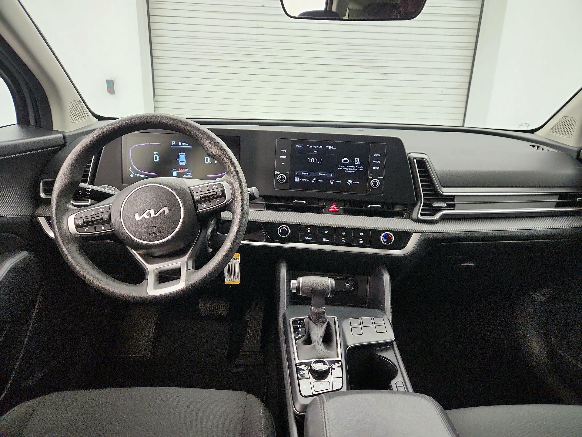 Thumbnail: 2023 Kia Sportage - 9