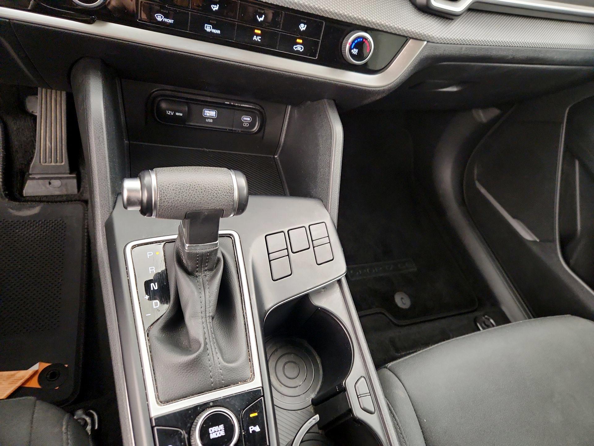 Thumbnail: 2023 Kia Sportage - 17