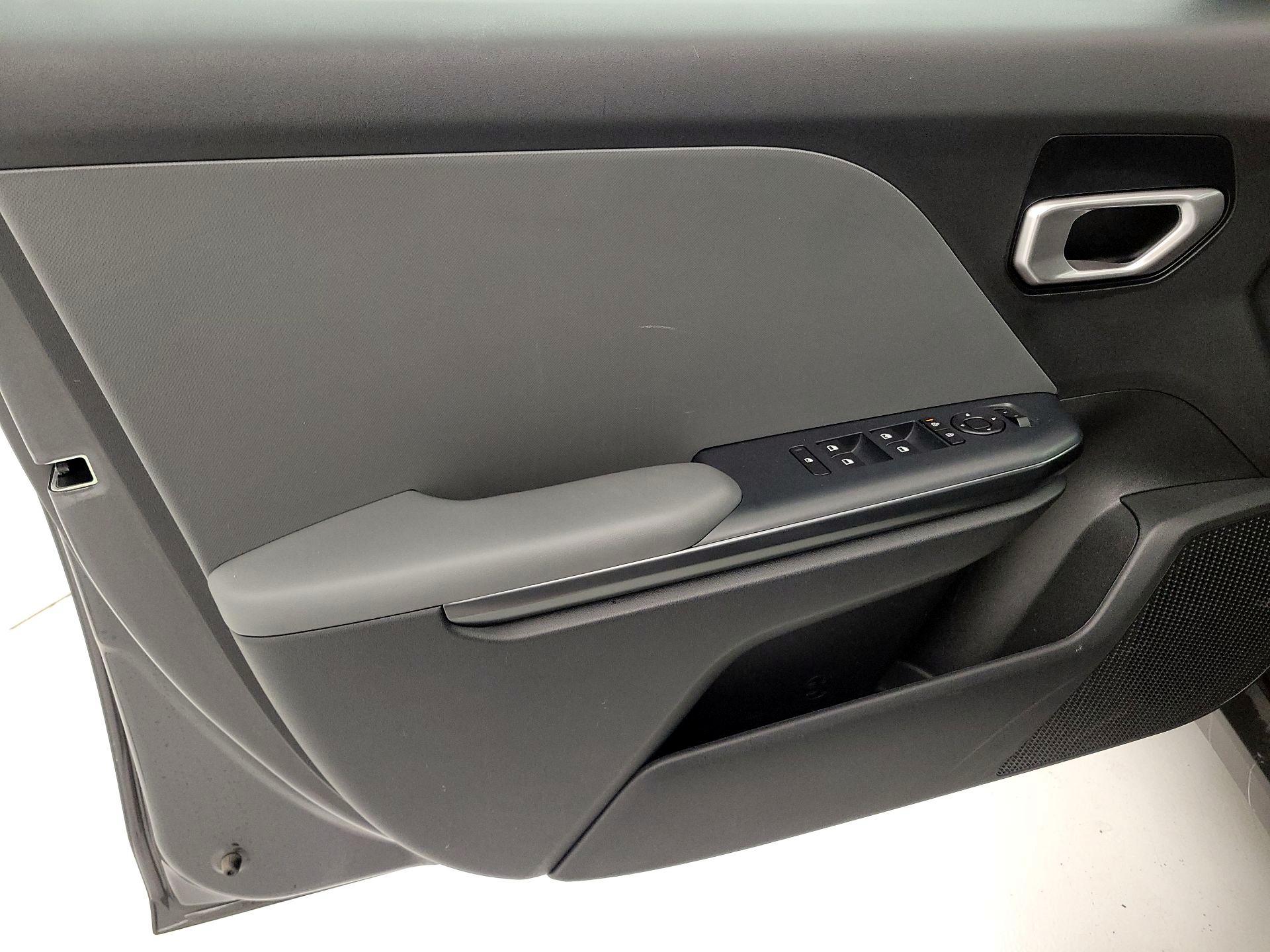 Thumbnail: 2025 Kia K4 - 12