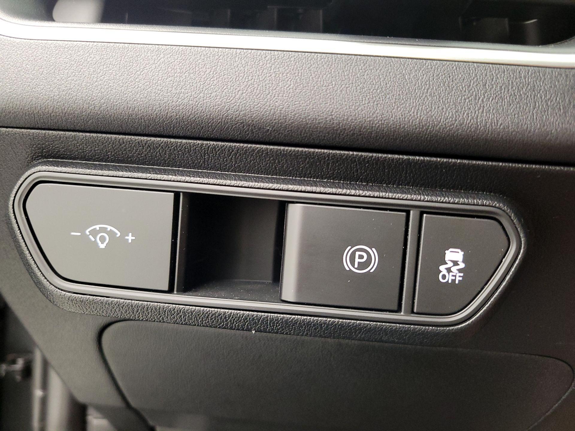 Thumbnail: 2025 Kia K4 - 13