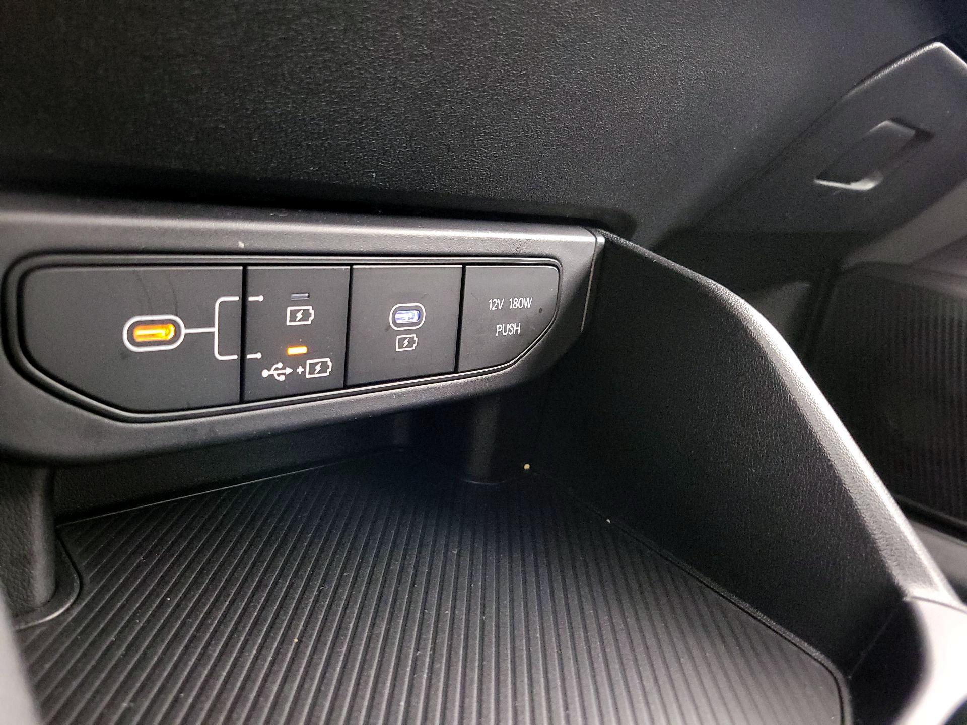 Thumbnail: 2025 Kia K4 - 18