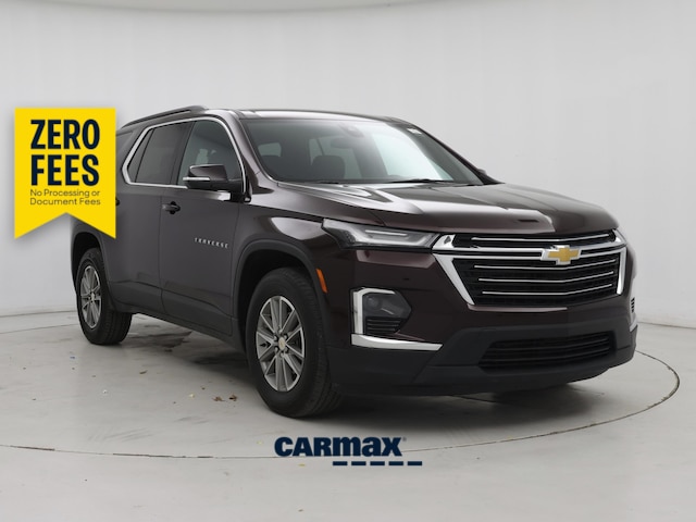 Red (Burgundy) 2023 Chevrolet Traverse LT Cloth FWD SUV / Crossover Front-Wheel Drive Automatic