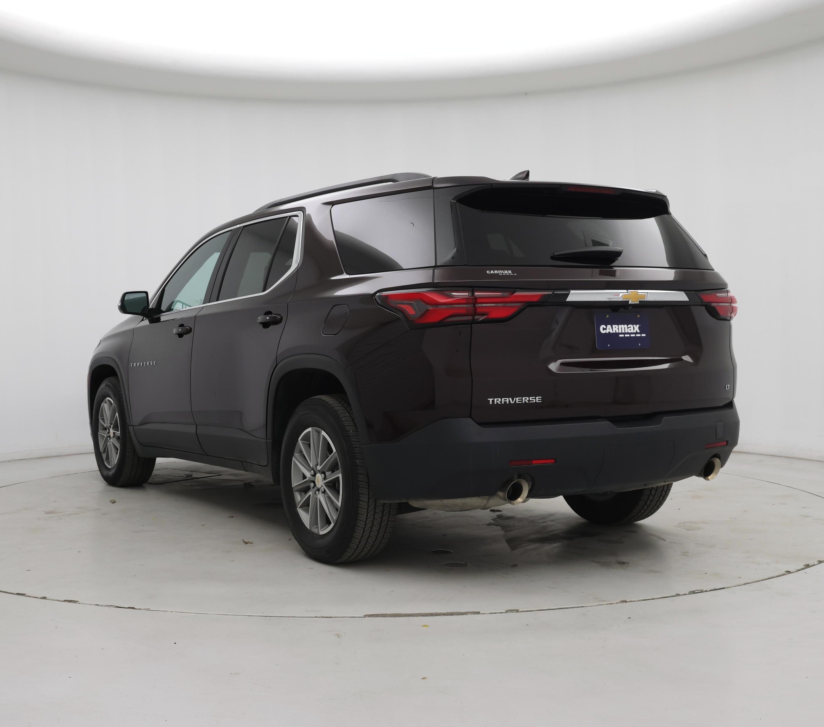 Thumbnail: 2023 Chevrolet Traverse - 2