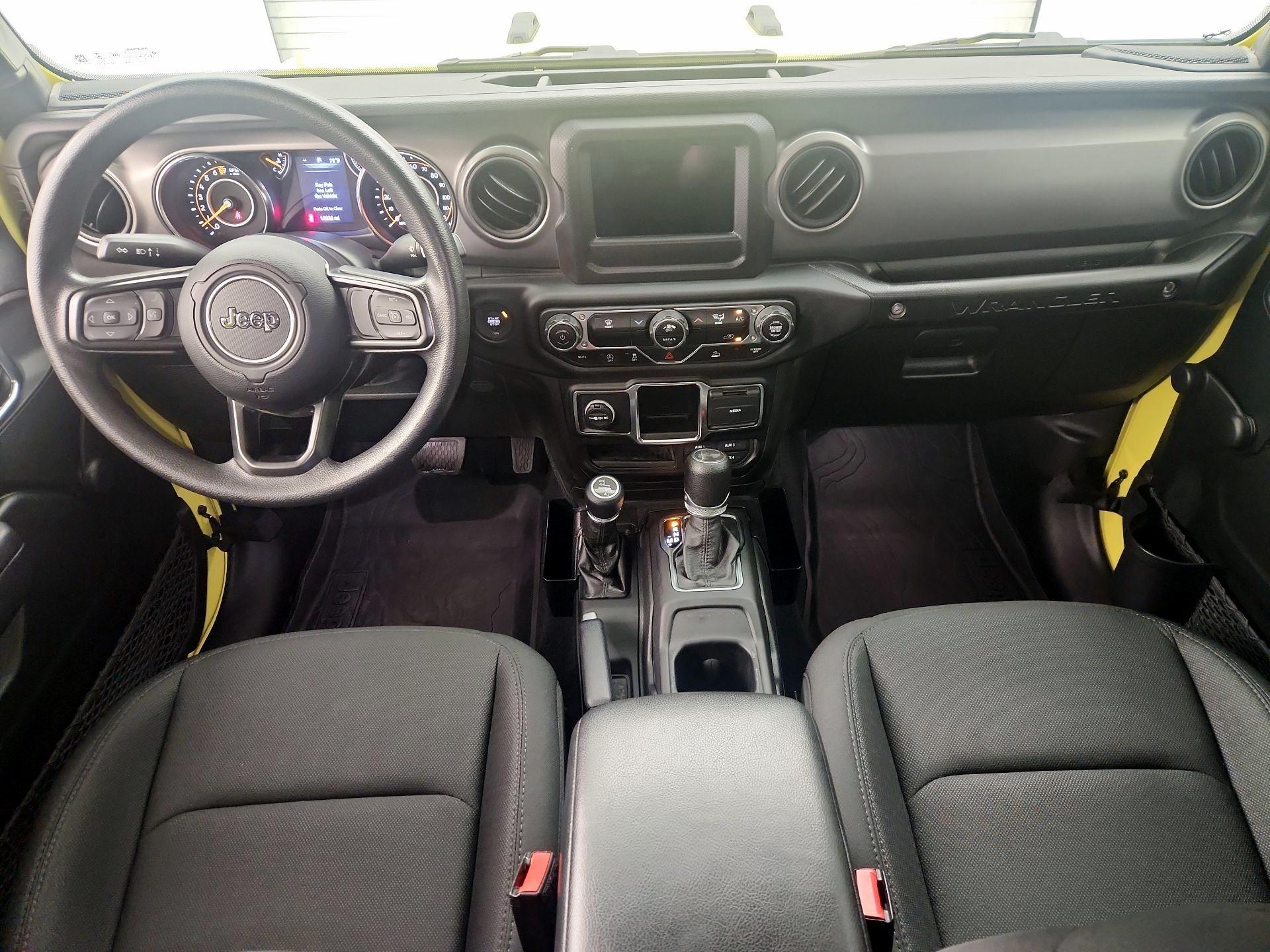 Thumbnail: 2022 Jeep Wrangler - 9