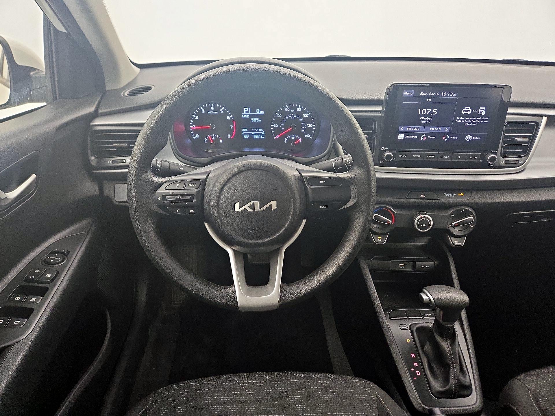 Thumbnail: 2023 Kia Rio - 10