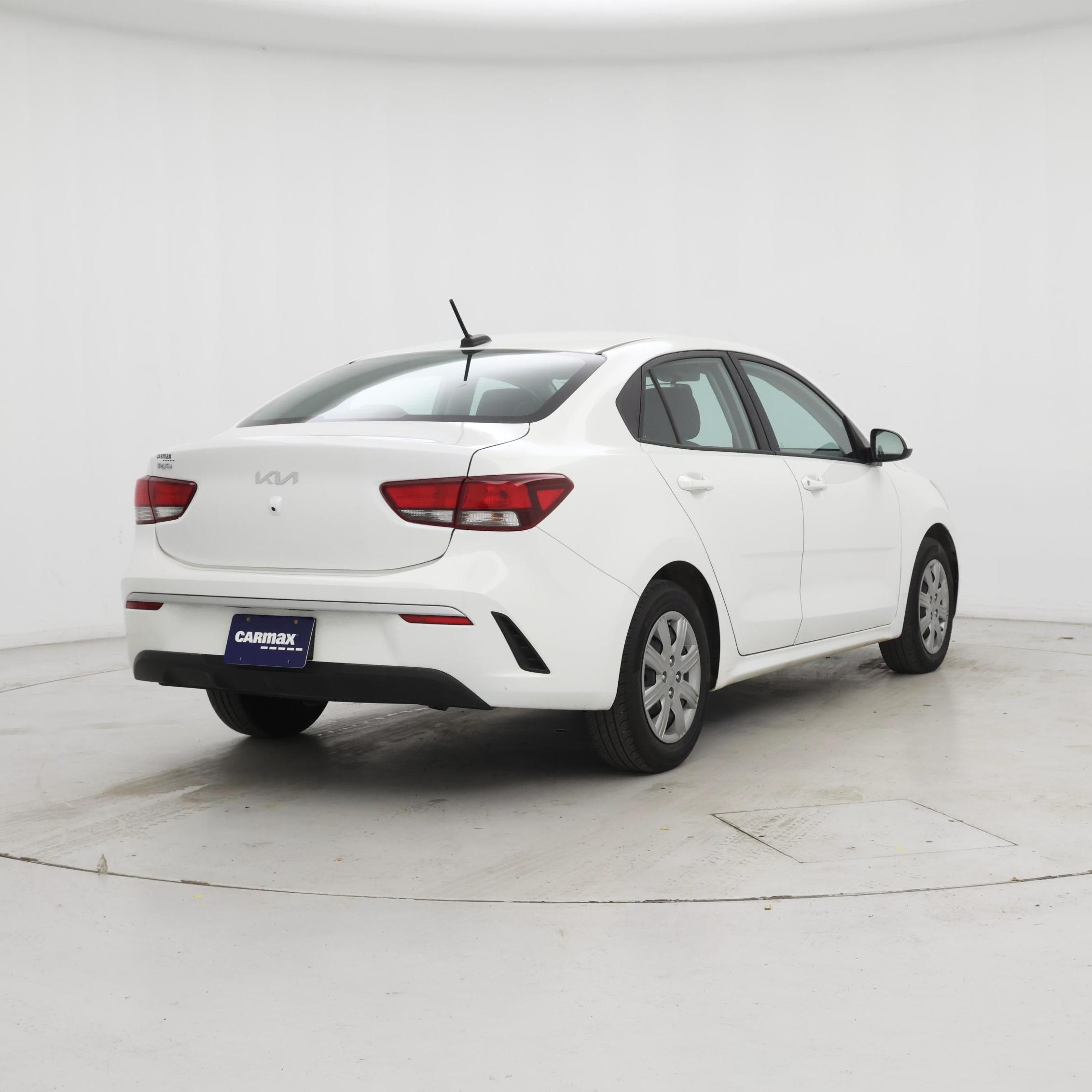 Thumbnail: 2023 Kia Rio - 8