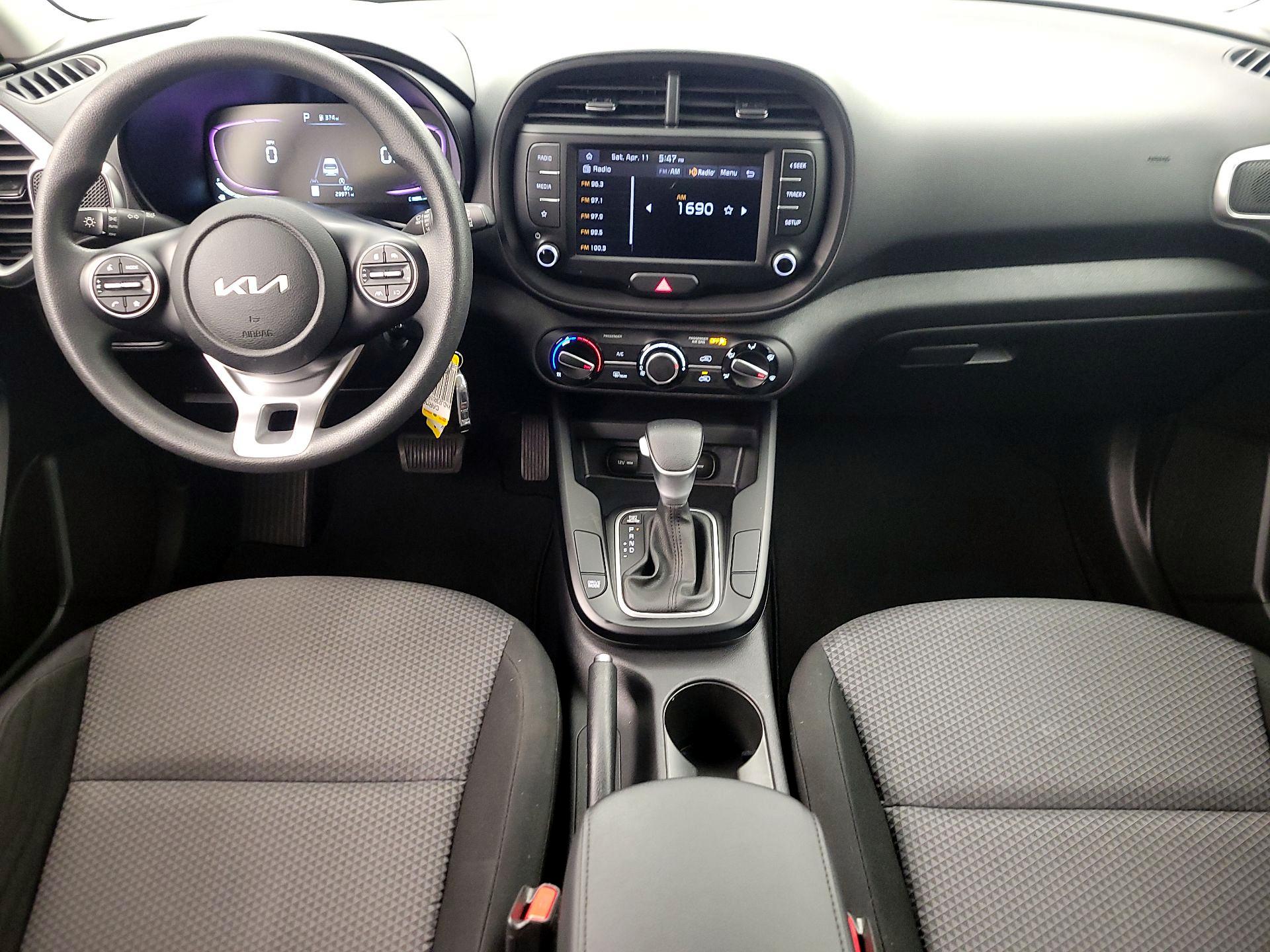 Thumbnail: 2023 Kia Soul - 9