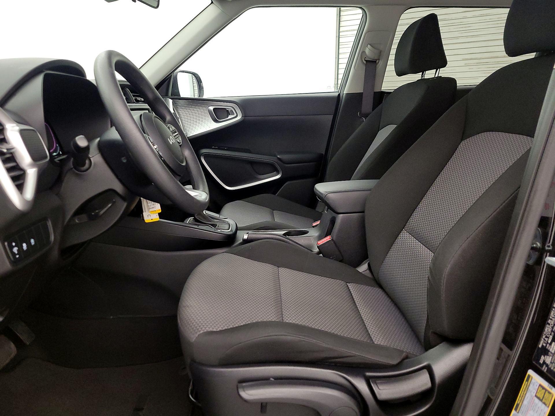 Thumbnail: 2023 Kia Soul - 11