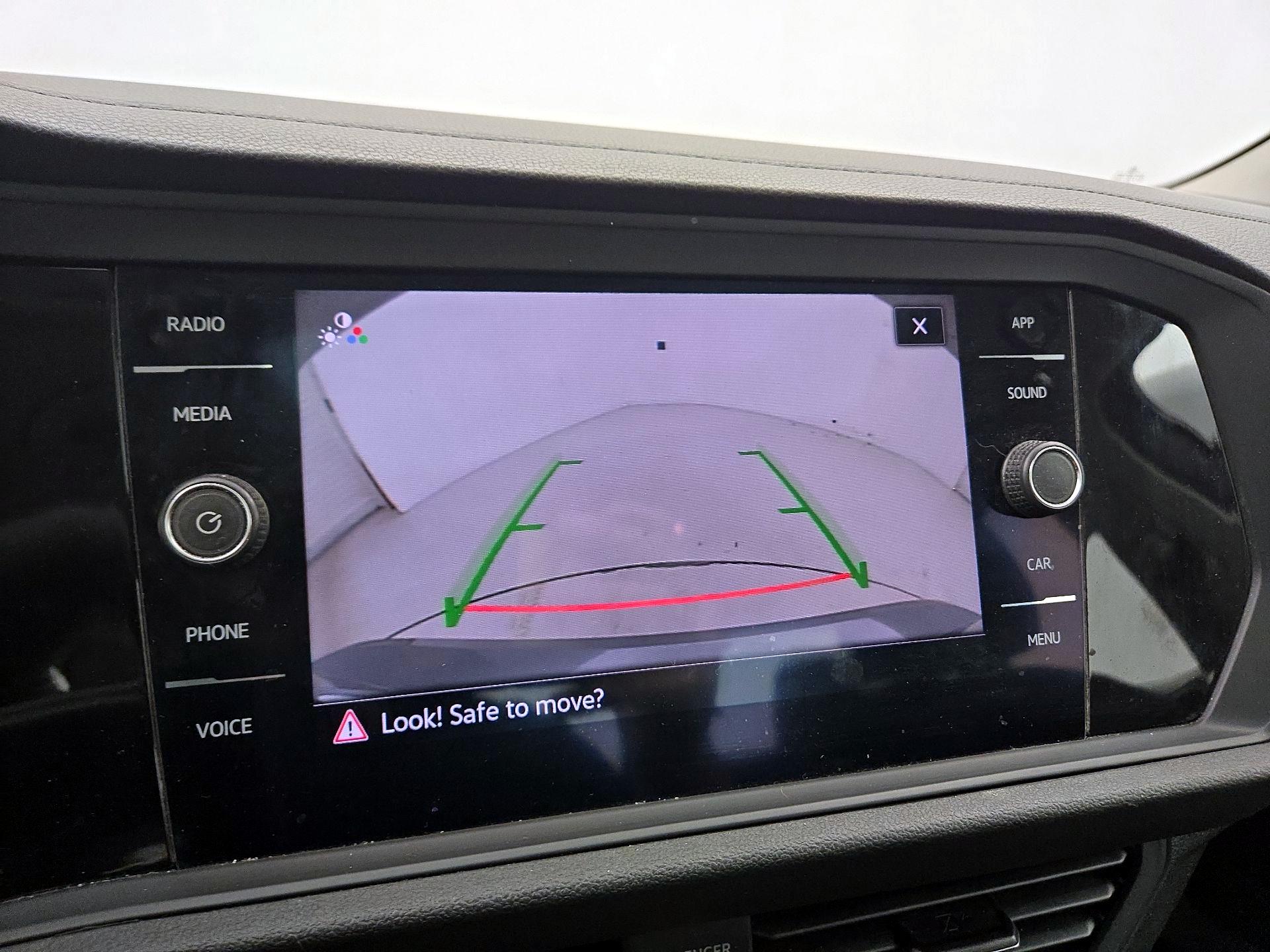 Thumbnail: 2021 Volkswagen Jetta - 14