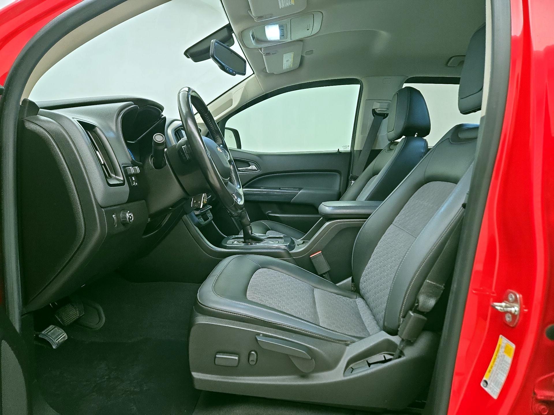 Thumbnail: 2019 Chevrolet Colorado - 11