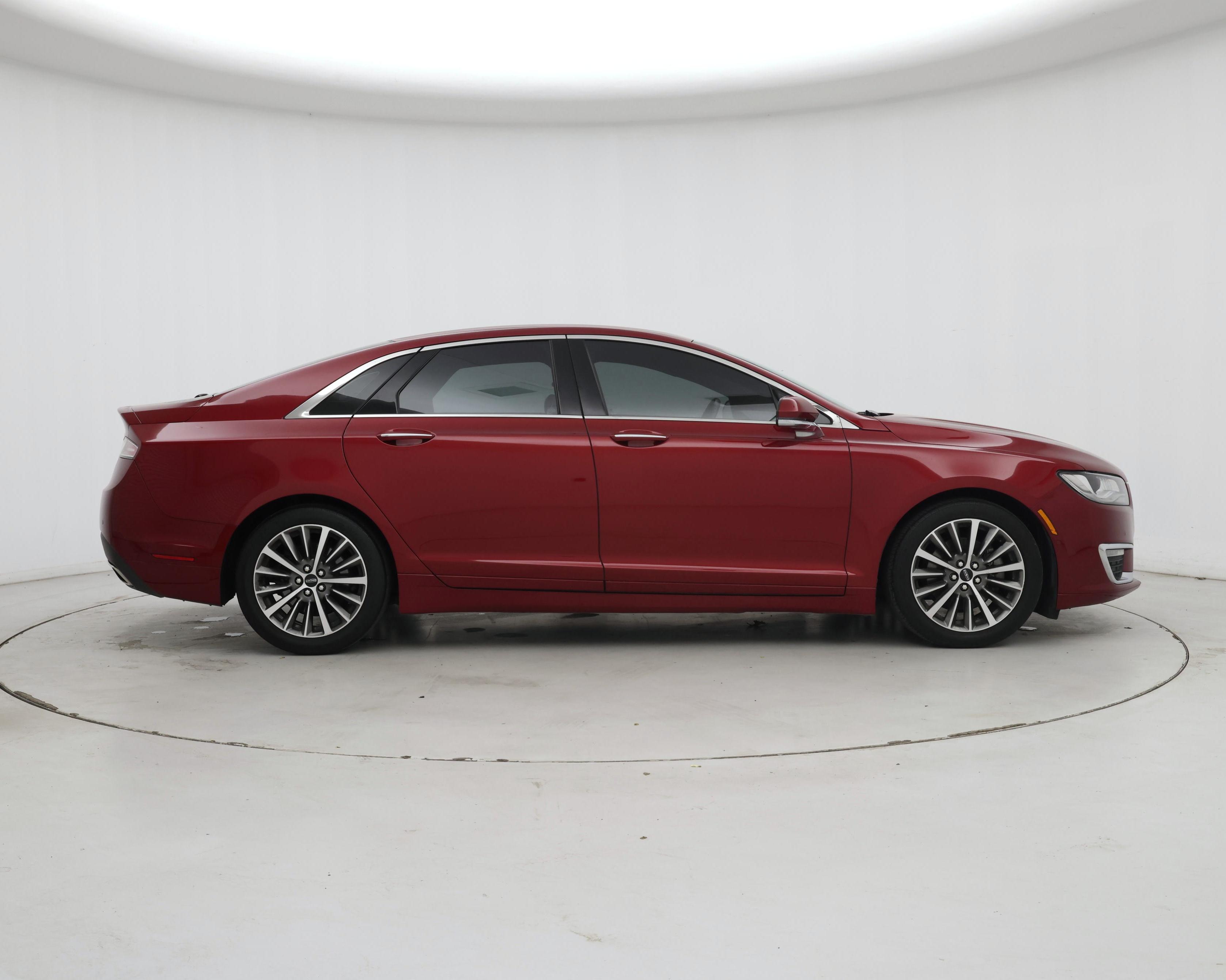 Thumbnail: 2017 Lincoln MKZ - 7