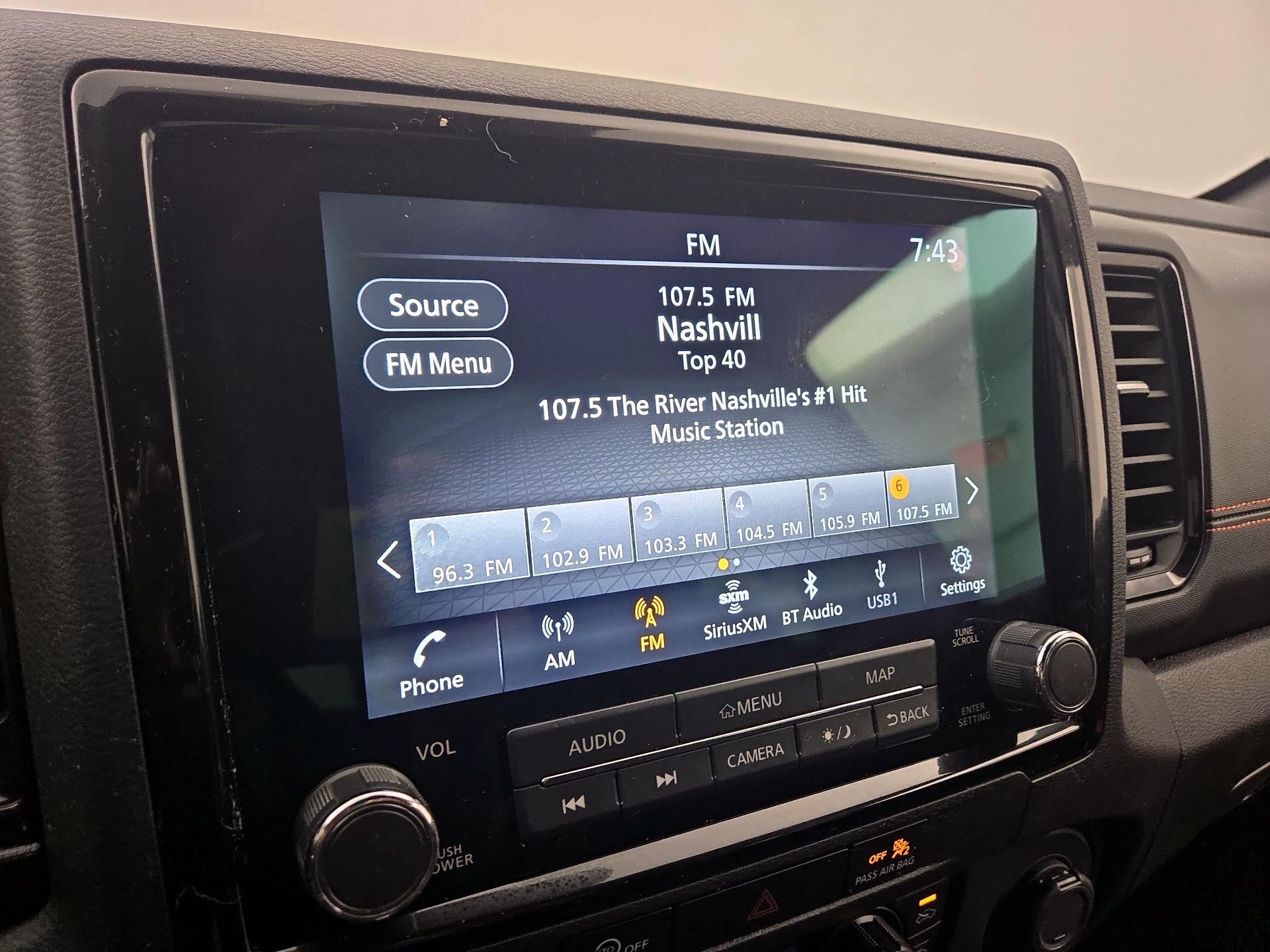 Thumbnail: 2024 Nissan Frontier - 16