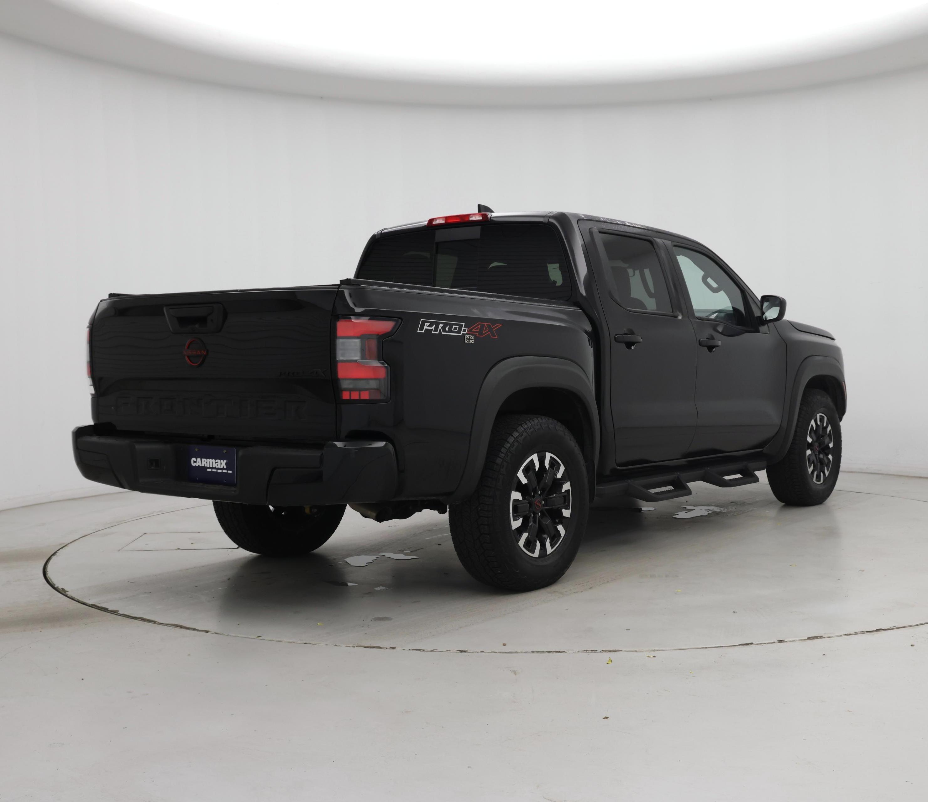 Thumbnail: 2024 Nissan Frontier - 8