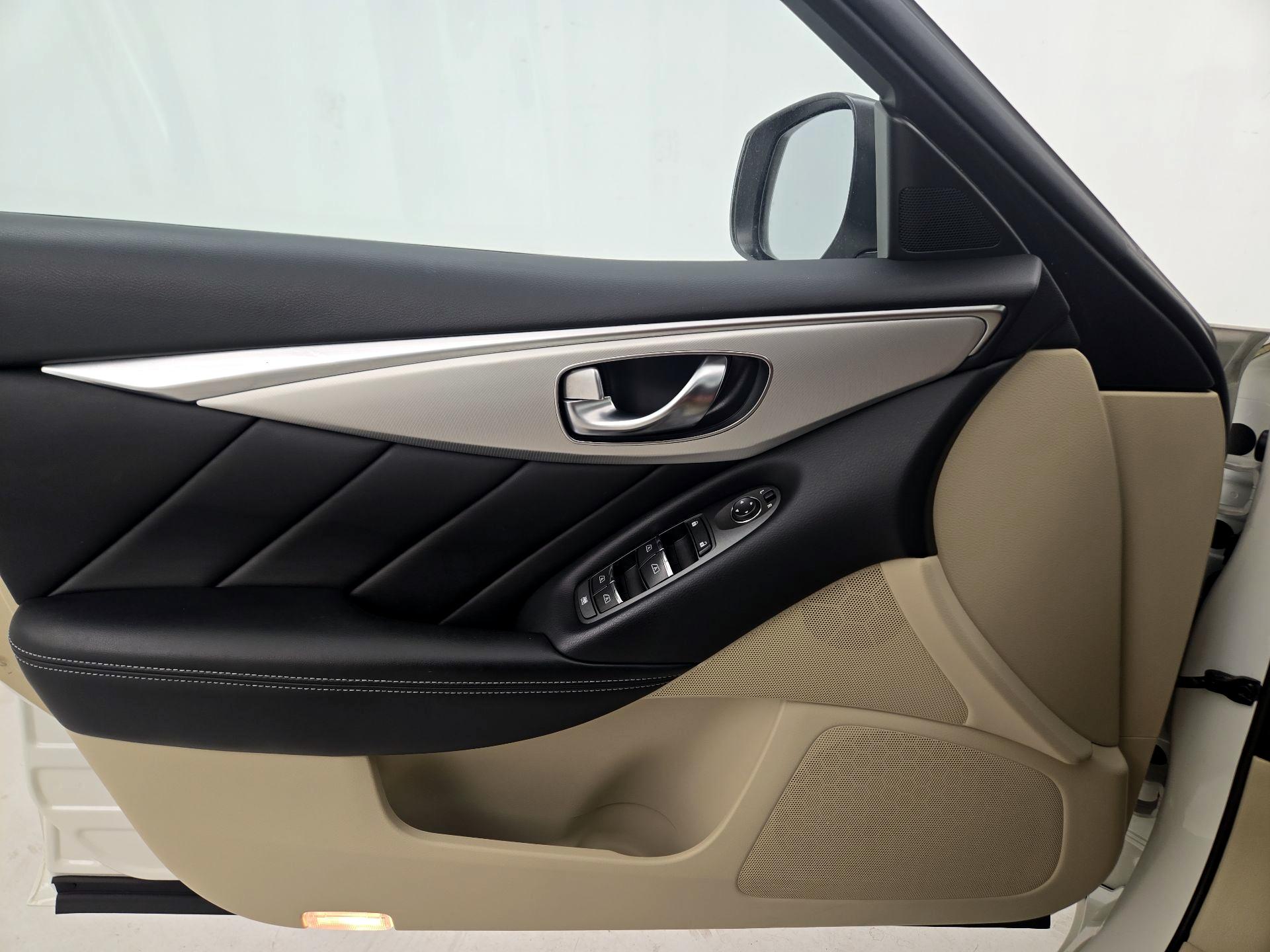 Thumbnail: 2019 INFINITI Q50 - 12