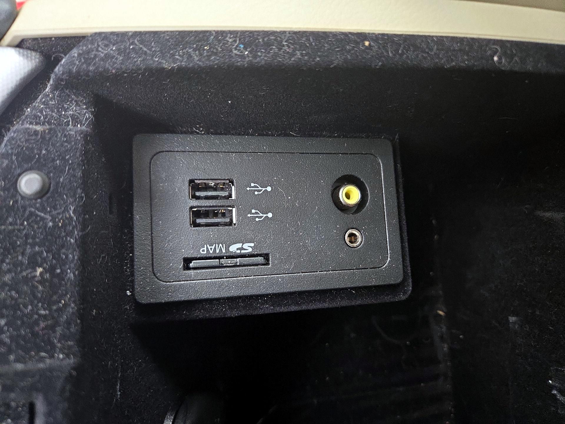 Thumbnail: 2019 INFINITI Q50 - 19