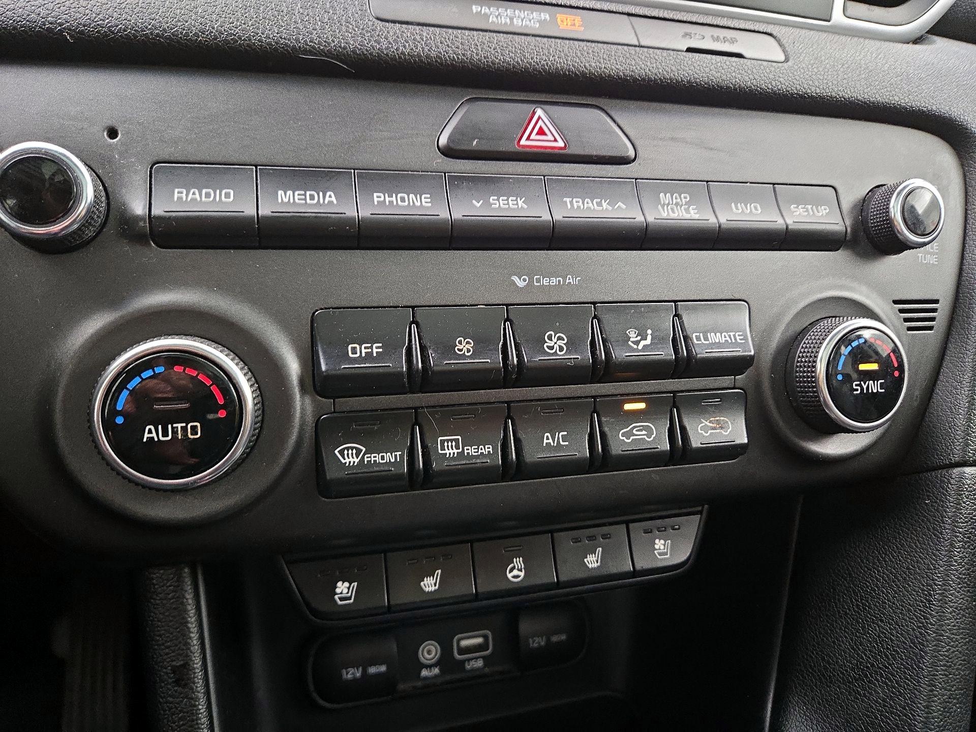 Thumbnail: 2017 Kia Sportage - 17