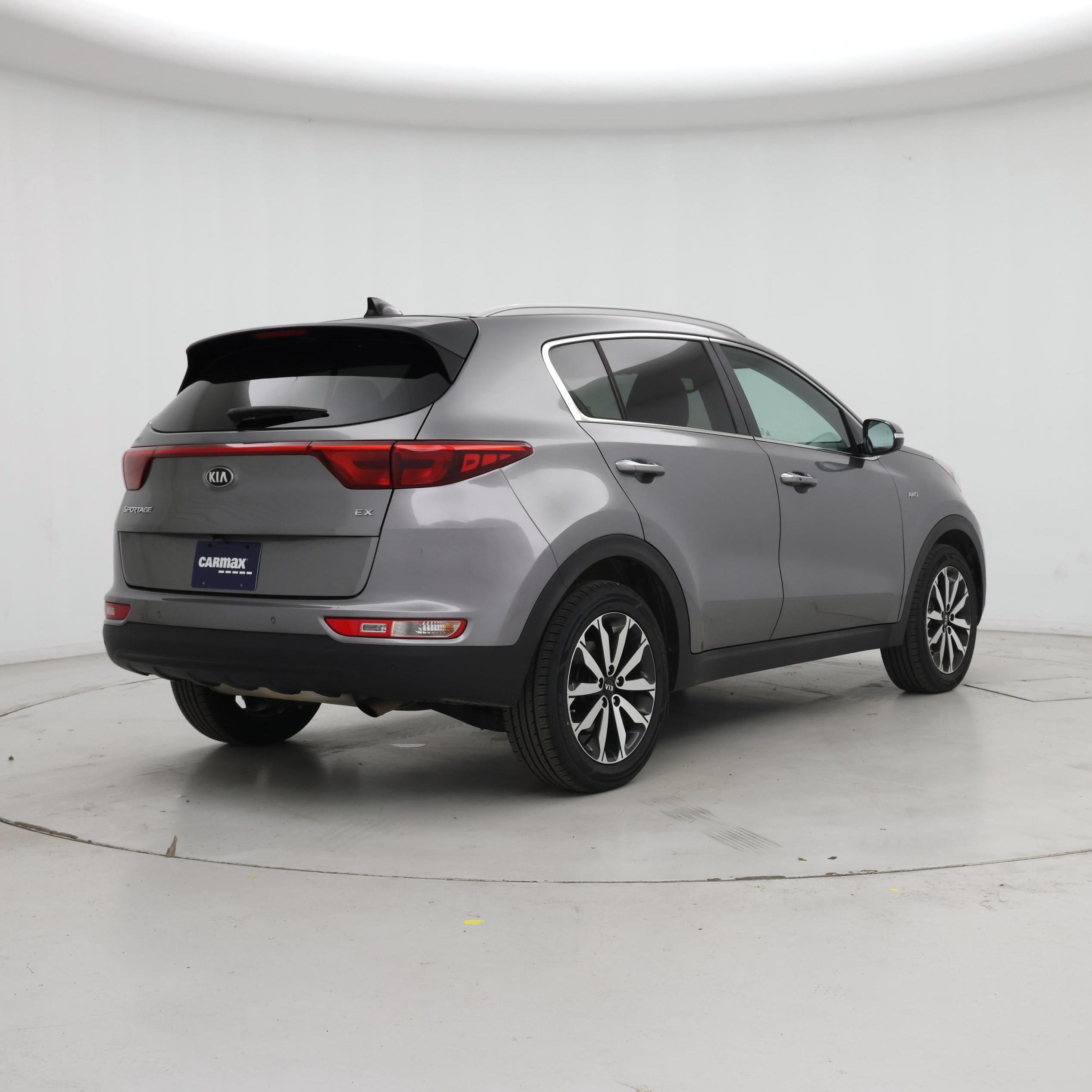 Thumbnail: 2017 Kia Sportage - 8