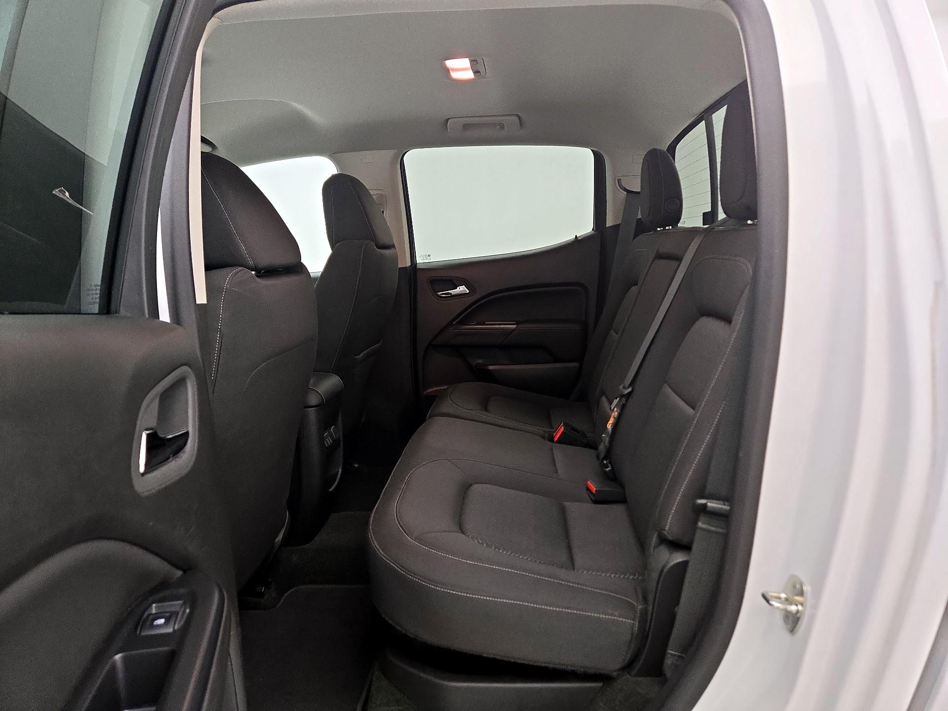 Thumbnail: 2016 GMC Canyon - 19