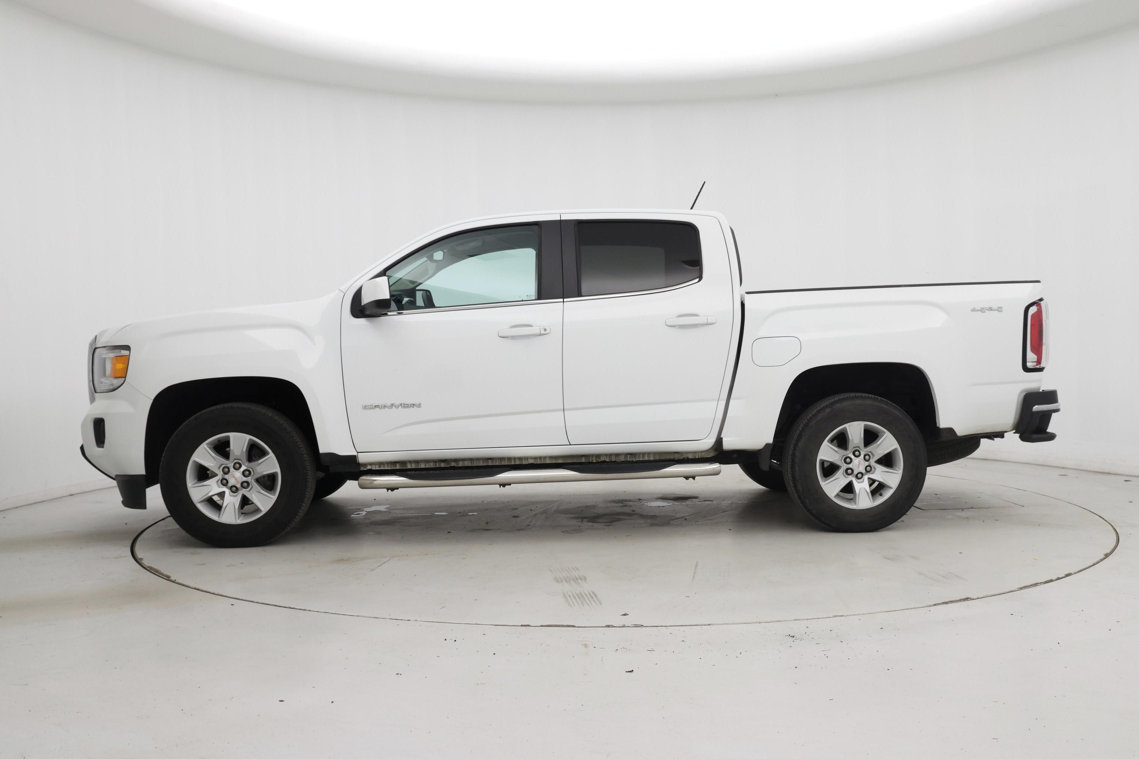 Thumbnail: 2016 GMC Canyon - 3