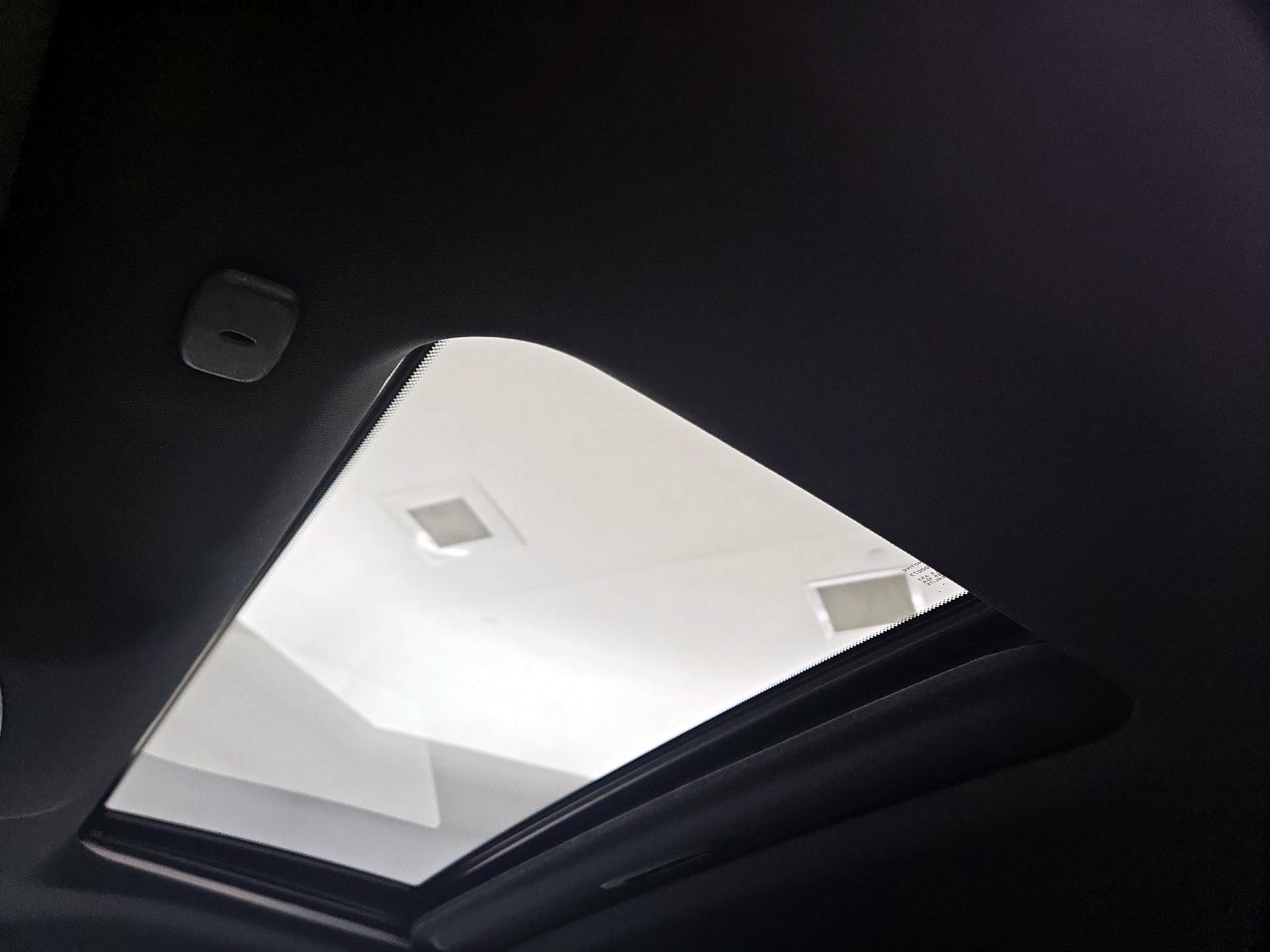 Thumbnail: 2018 INFINITI Q60 - 19