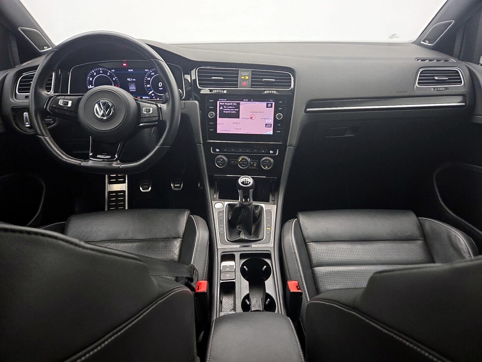 Thumbnail: 2019 Volkswagen Golf - 9