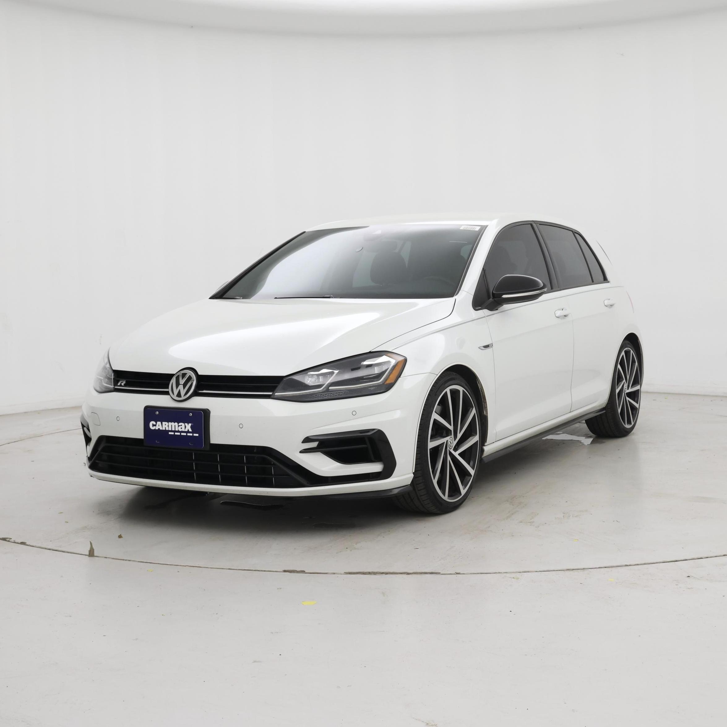 Thumbnail: 2019 Volkswagen Golf - 4