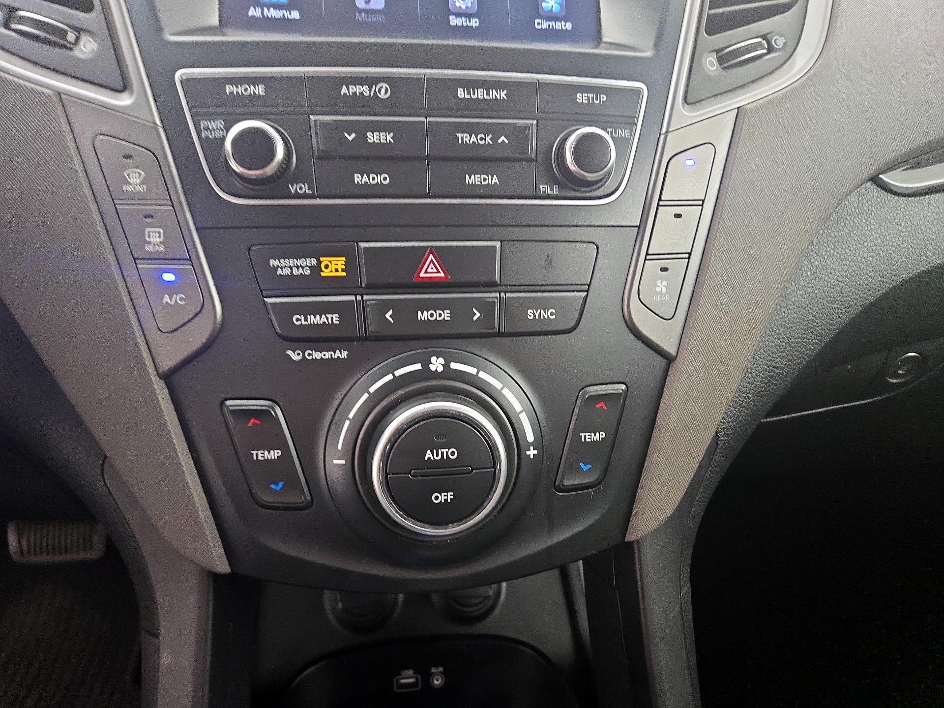 Thumbnail: 2017 Hyundai Santa Fe - 16