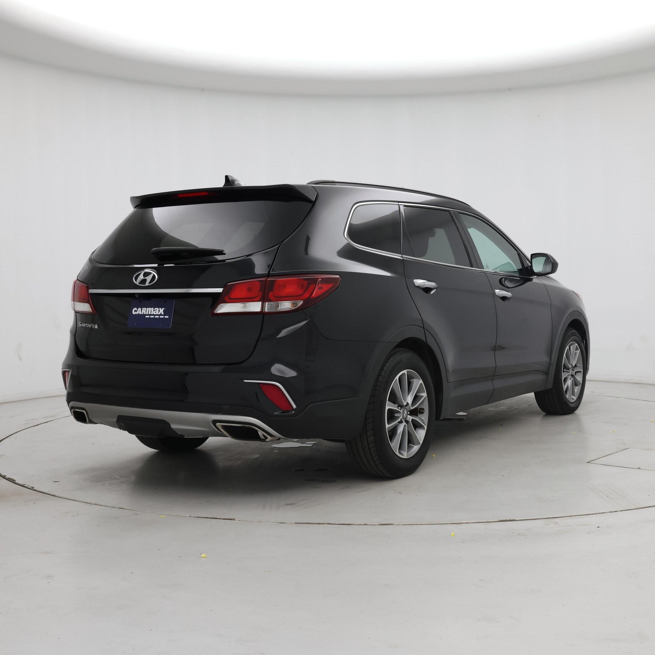 Thumbnail: 2017 Hyundai Santa Fe - 8