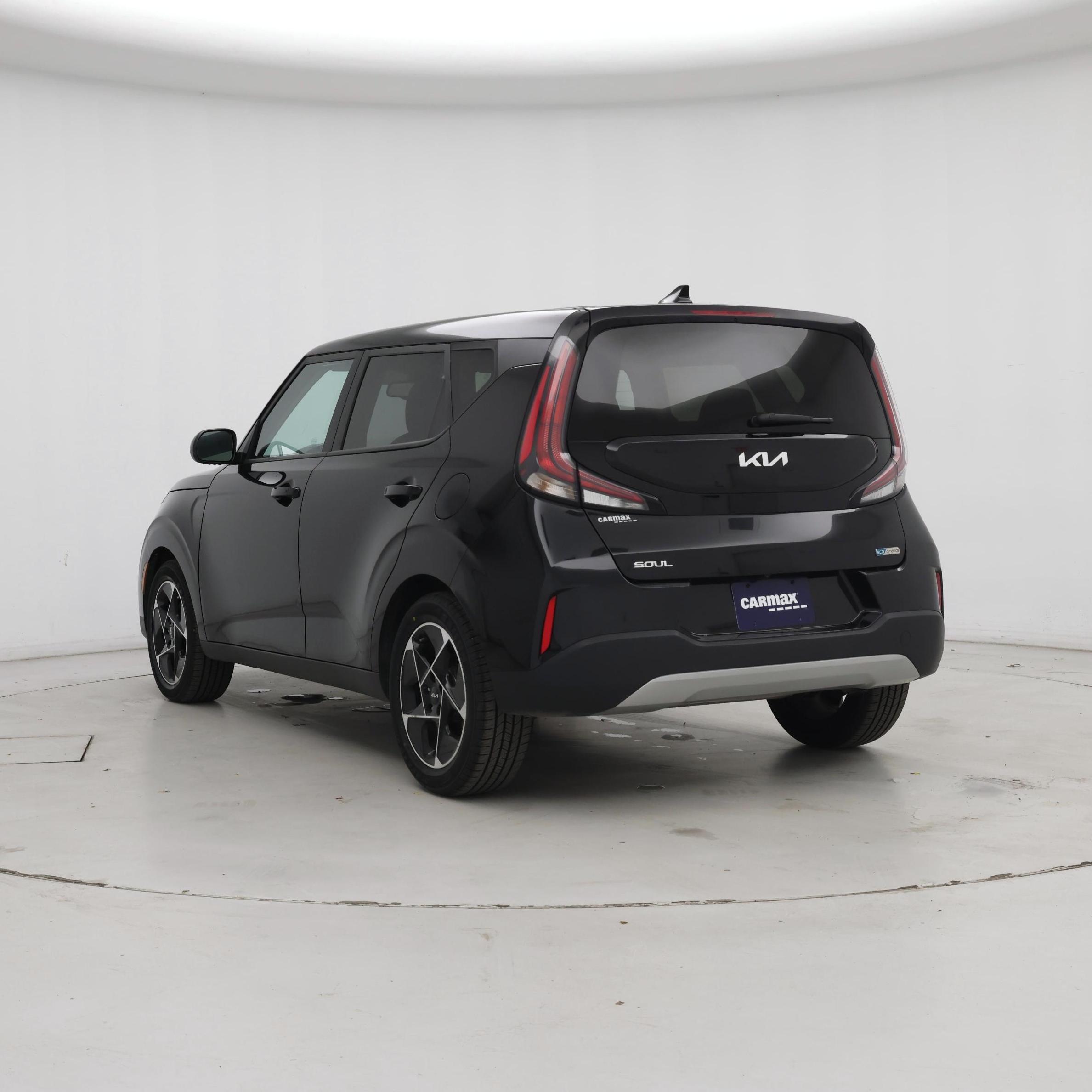 Thumbnail: 2023 Kia Soul - 2