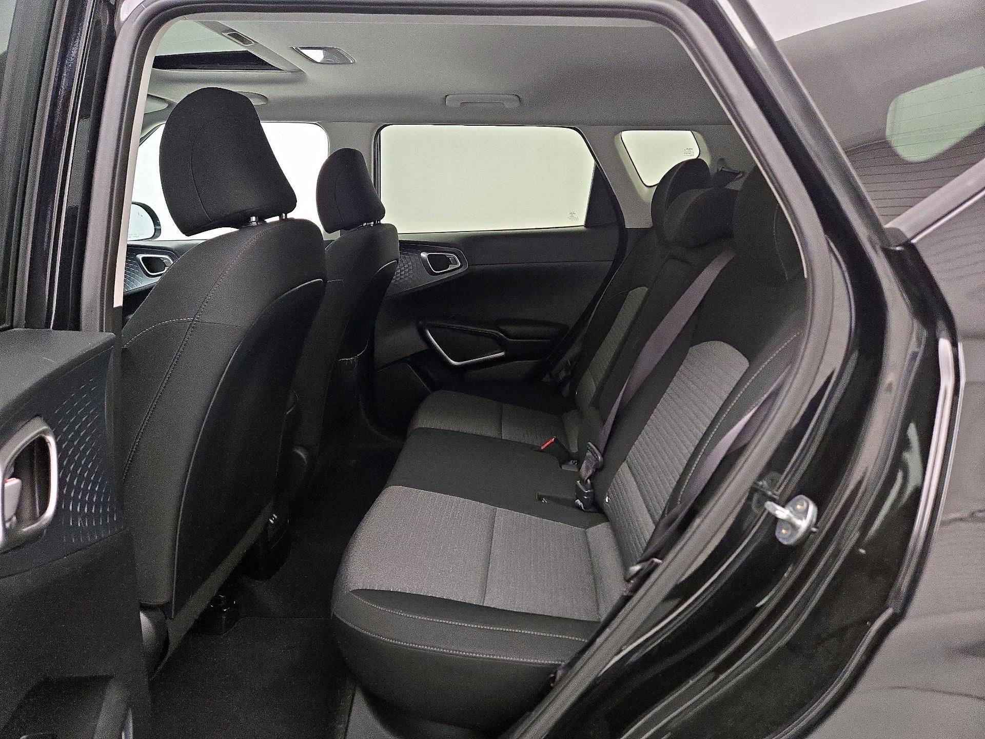 Thumbnail: 2023 Kia Soul - 20