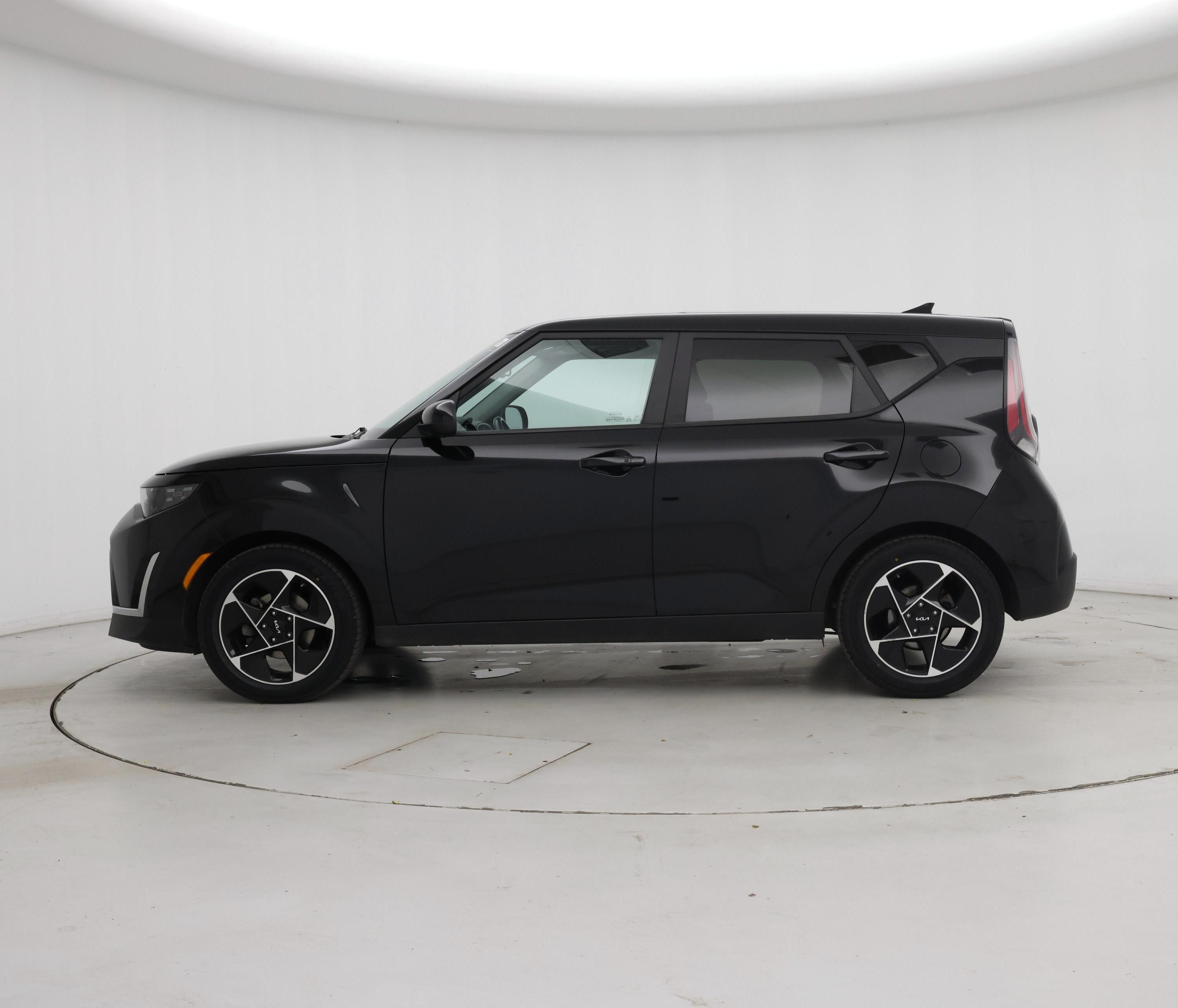 Thumbnail: 2023 Kia Soul - 3