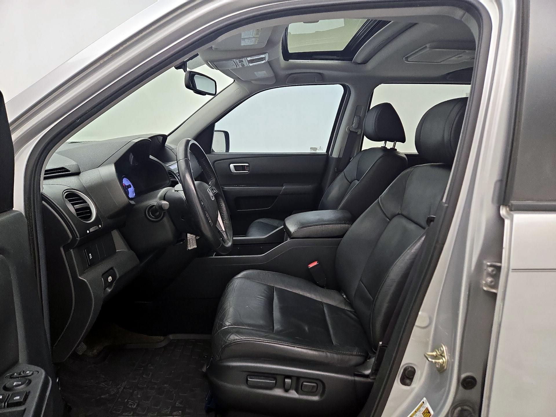 Thumbnail: 2014 Honda Pilot - 11