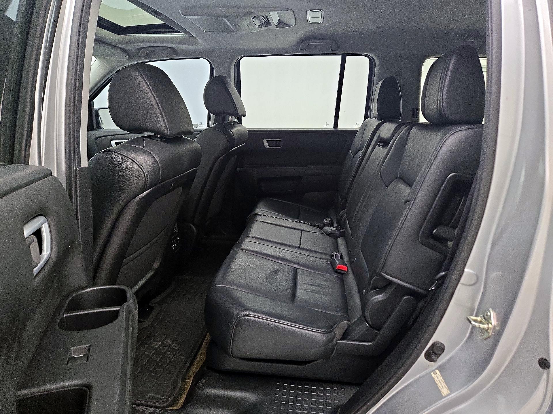 Thumbnail: 2014 Honda Pilot - 20