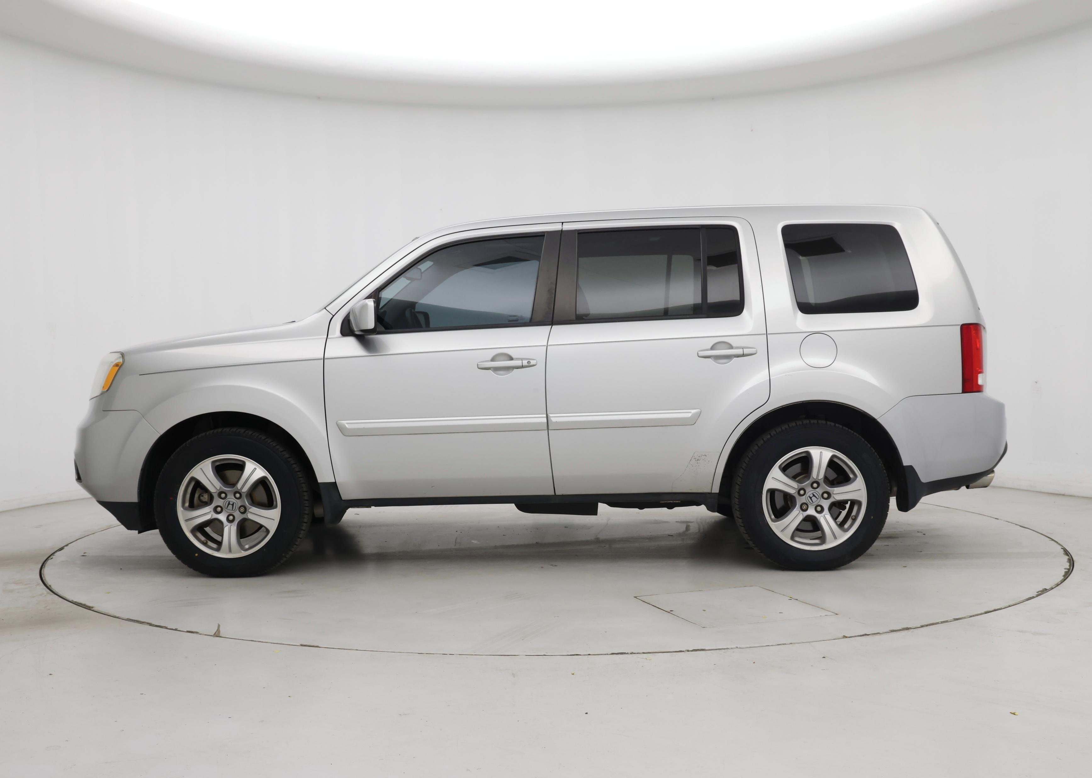 Thumbnail: 2014 Honda Pilot - 3