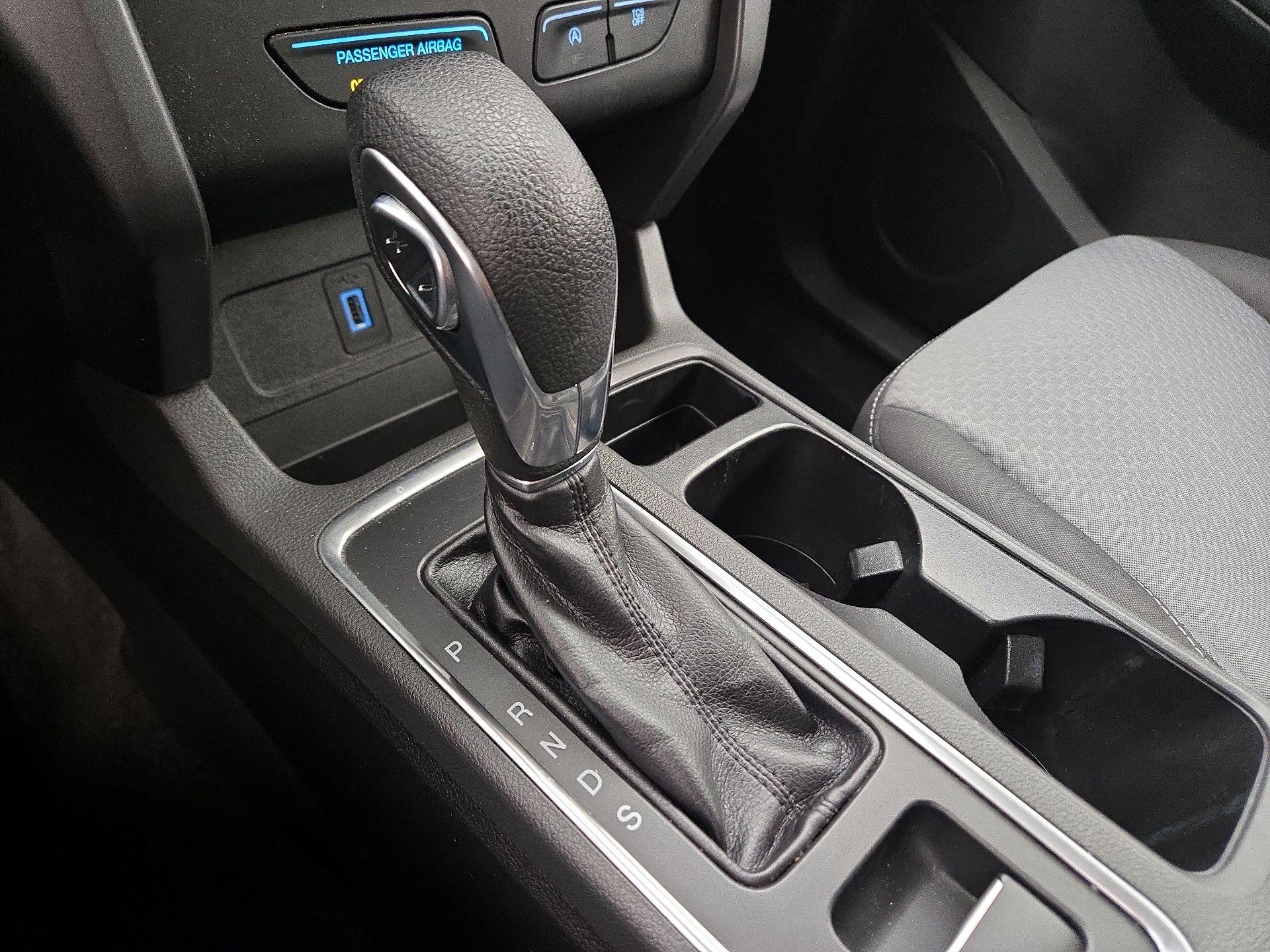 Thumbnail: 2018 Ford Escape - 17