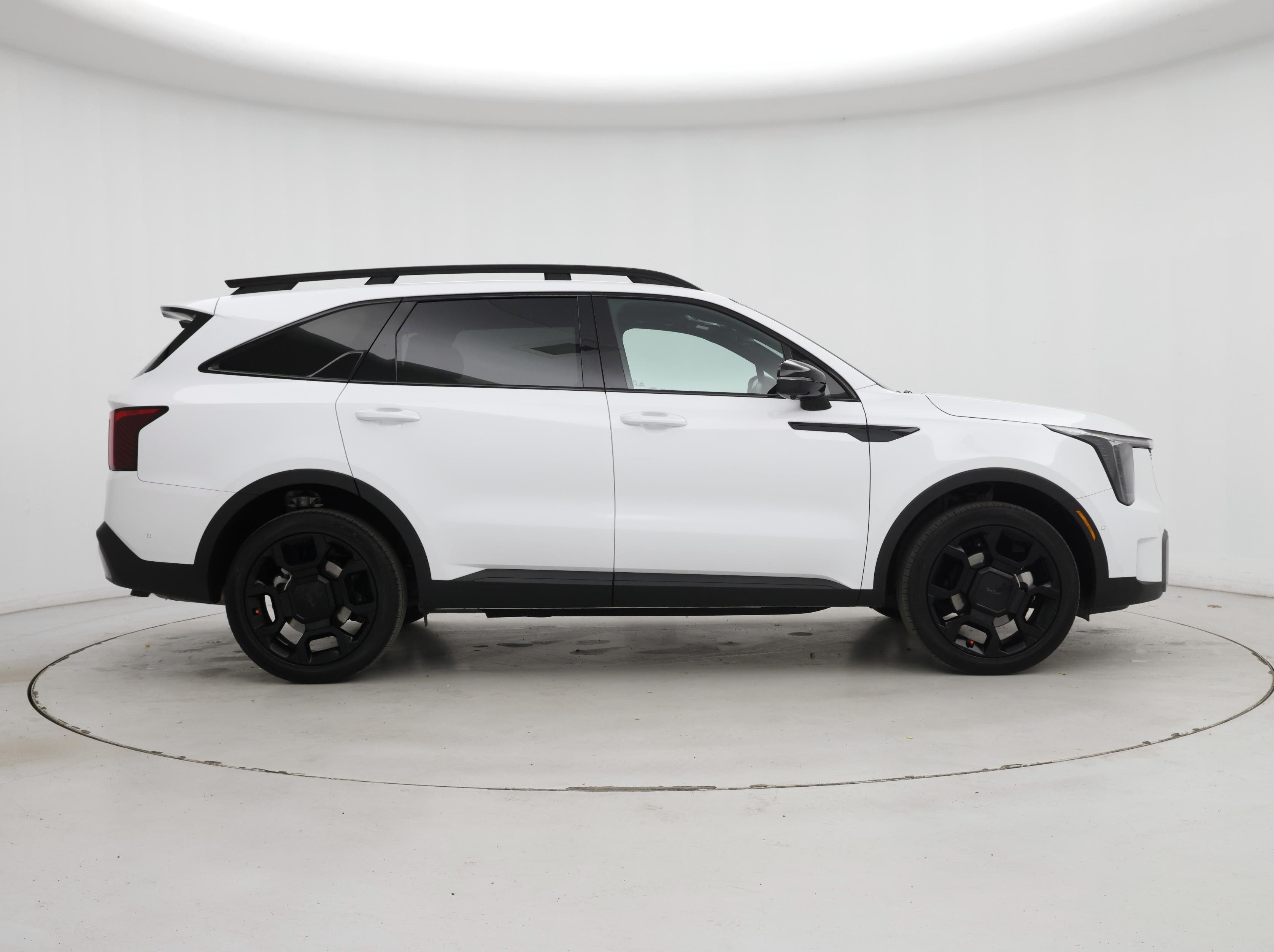 Thumbnail: 2025 Kia Sorento - 7