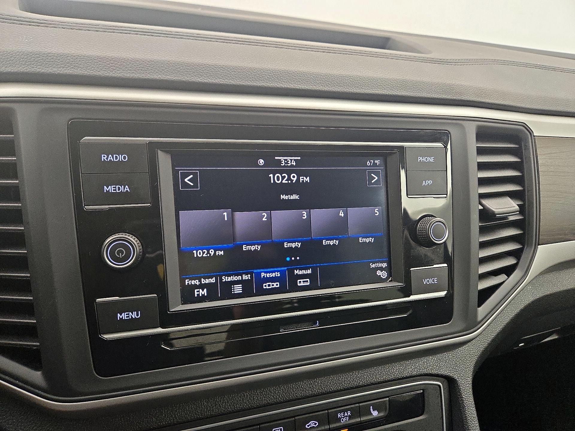 Thumbnail: 2022 Volkswagen Atlas - 15