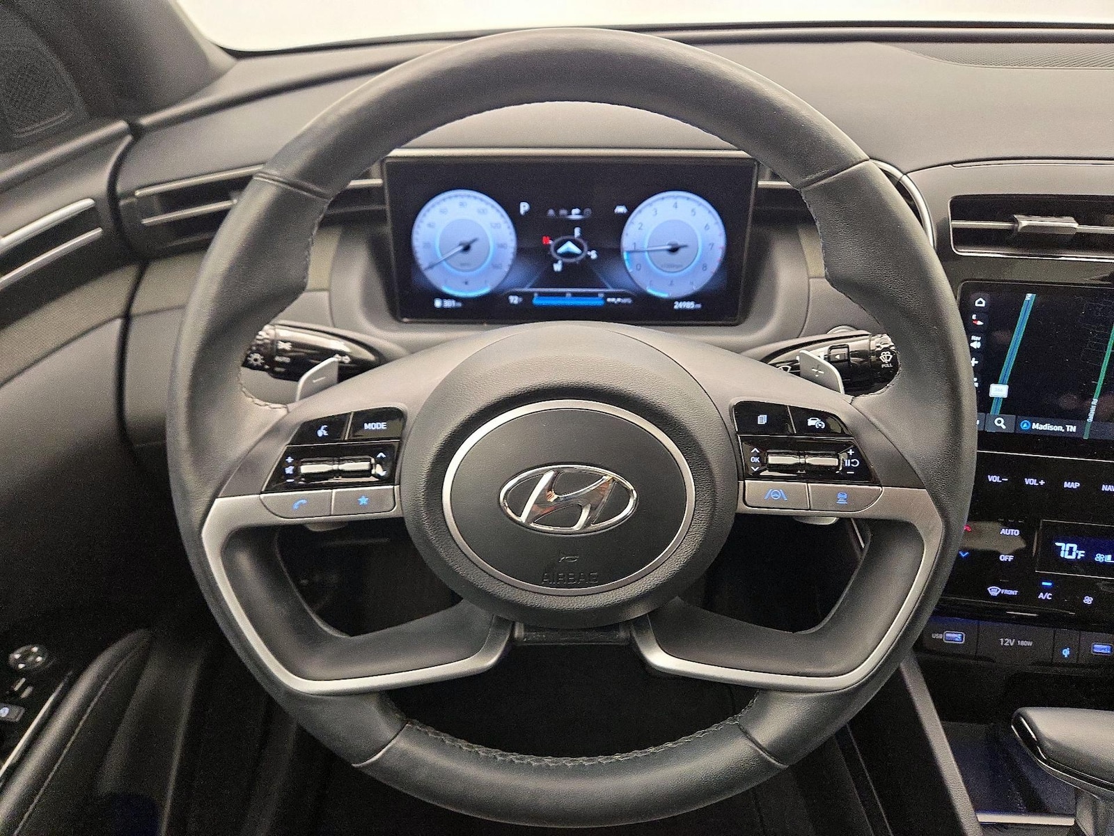 2022 Hyundai Santa Cruz Limited - Photo 11